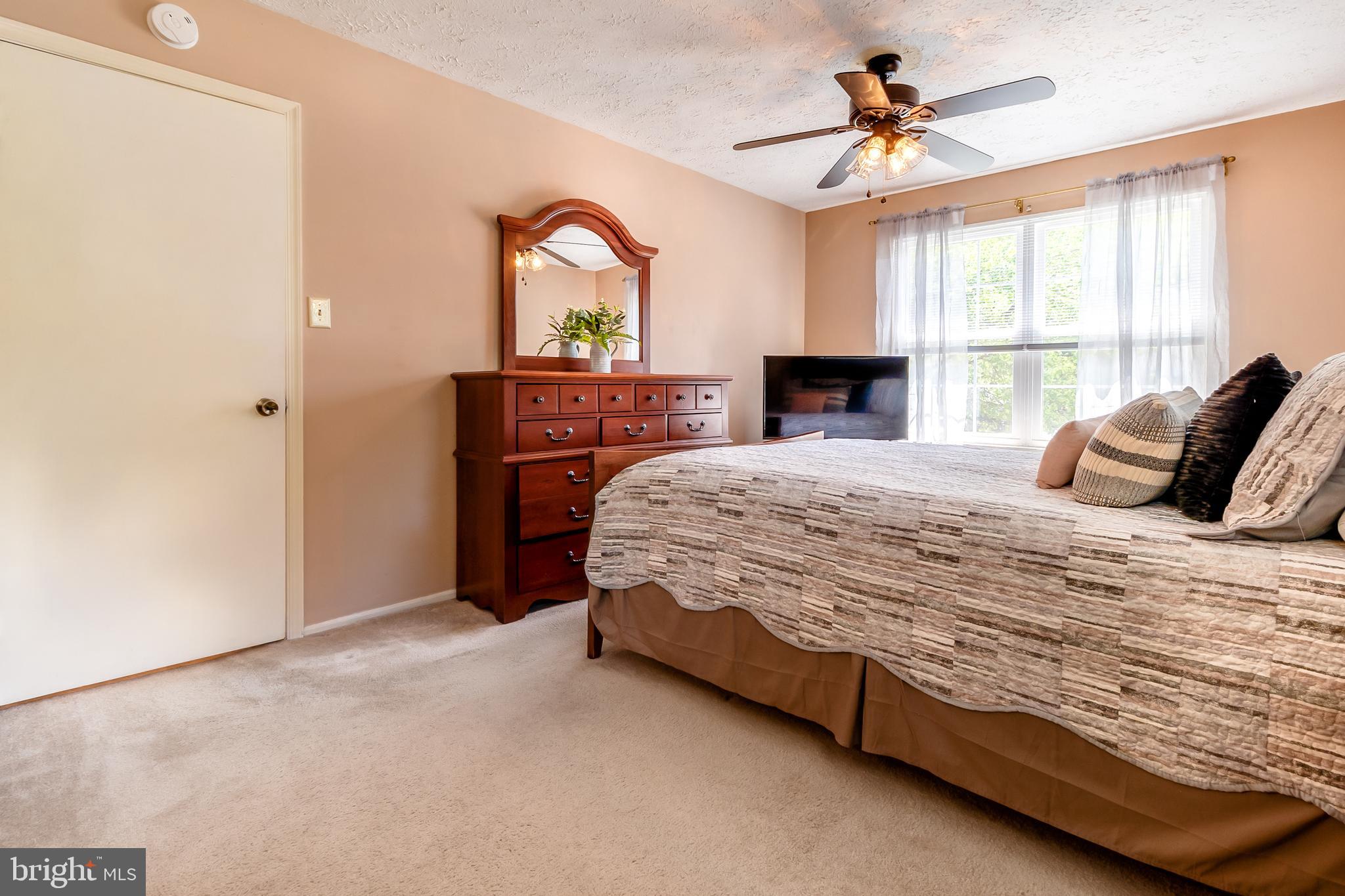 LANCASTER / WESTLAKE VILLAGE - Residential