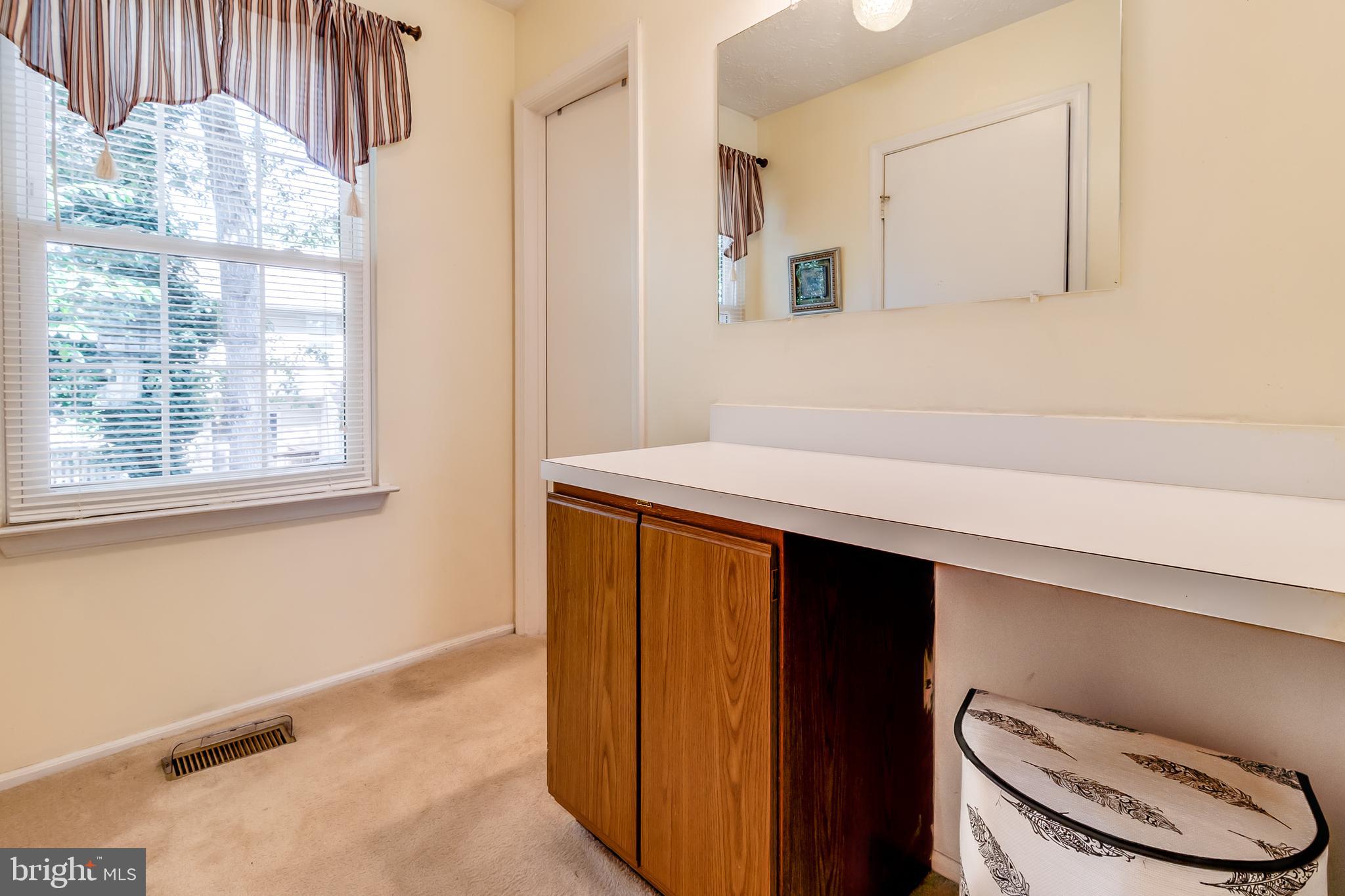 LANCASTER / WESTLAKE VILLAGE - Residential