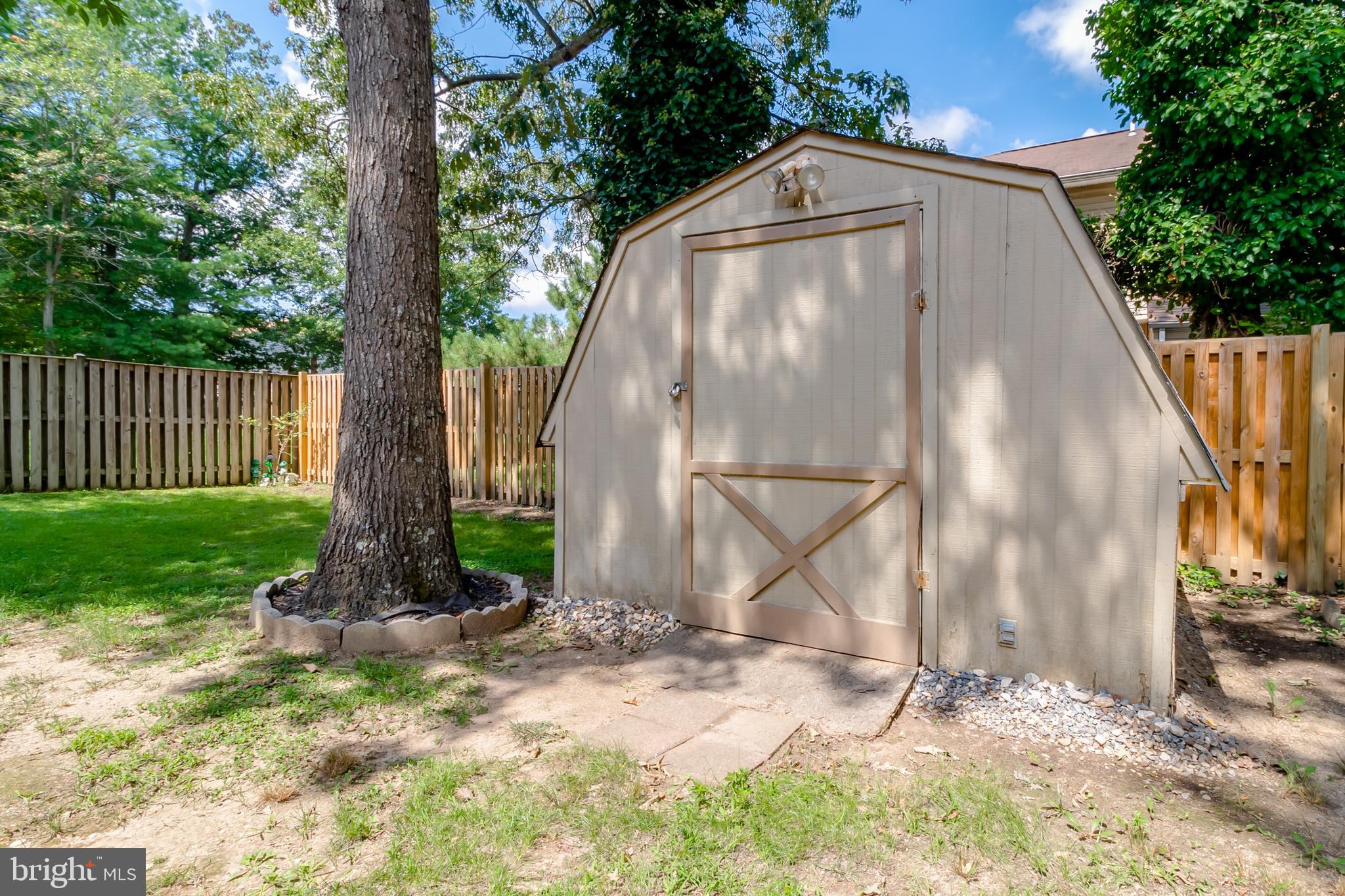 LANCASTER / WESTLAKE VILLAGE - Residential