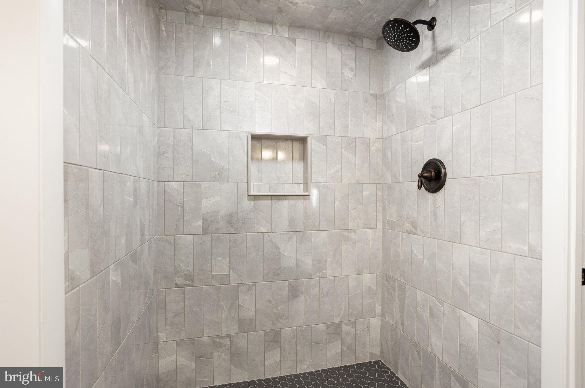 GREENBRIER HILLS - Residential