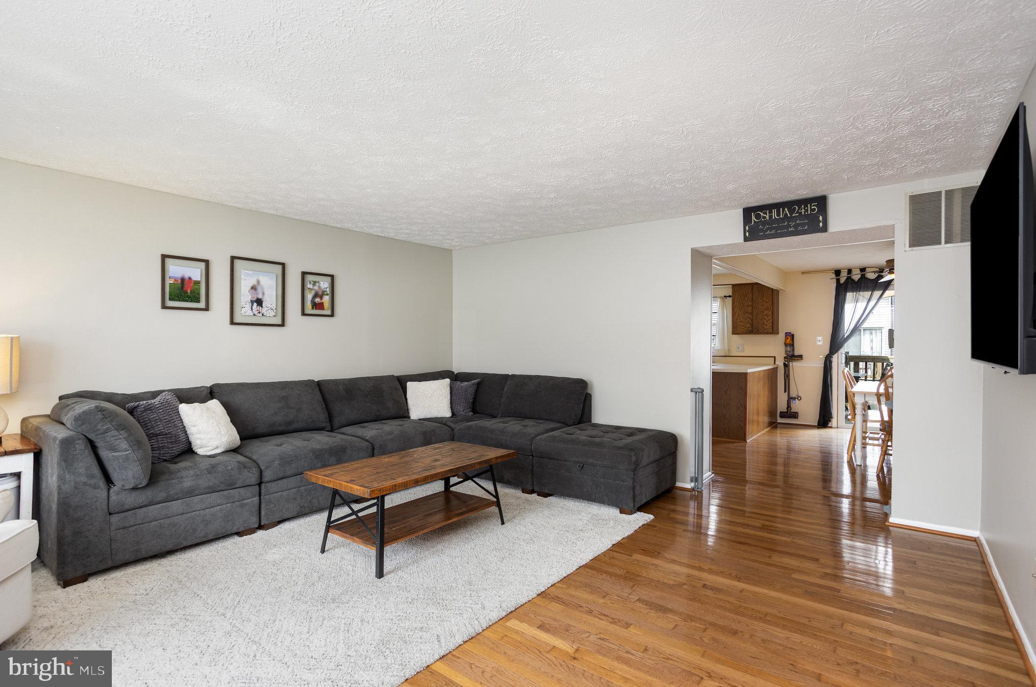 906 RICHWOOD ROAD