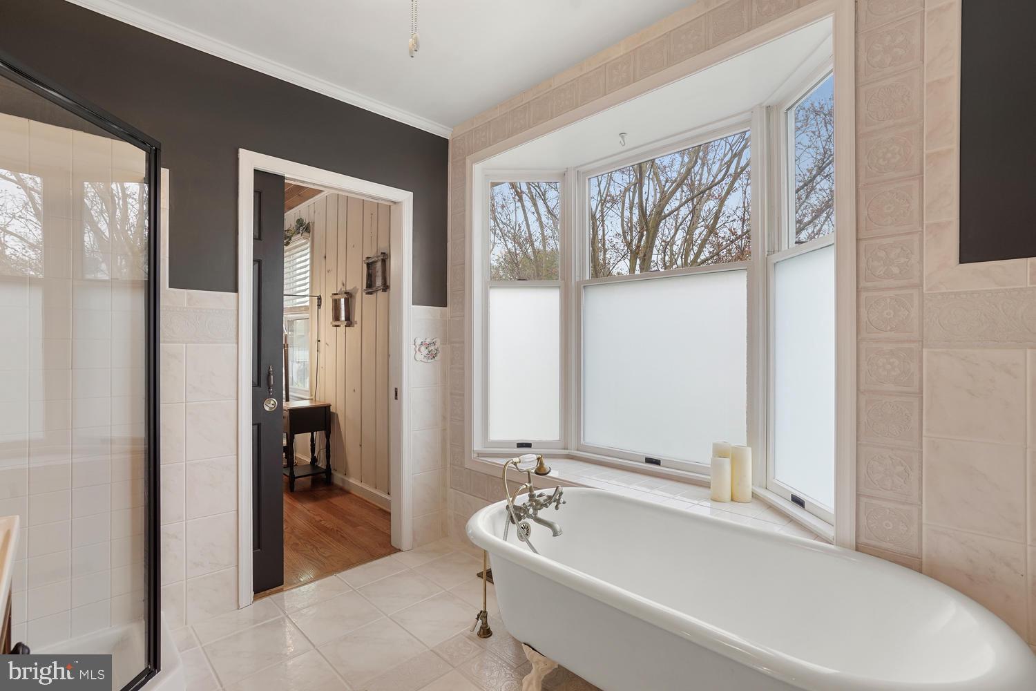 OLNEY SQUARE - Residential