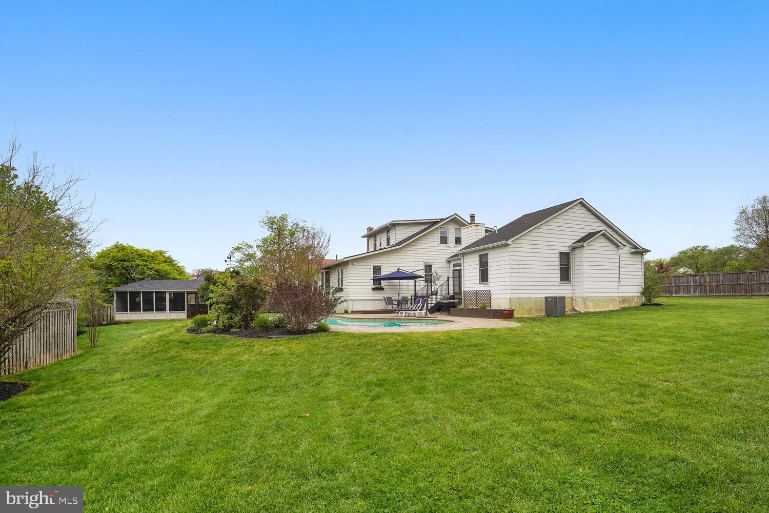 OLNEY SQUARE - Residential