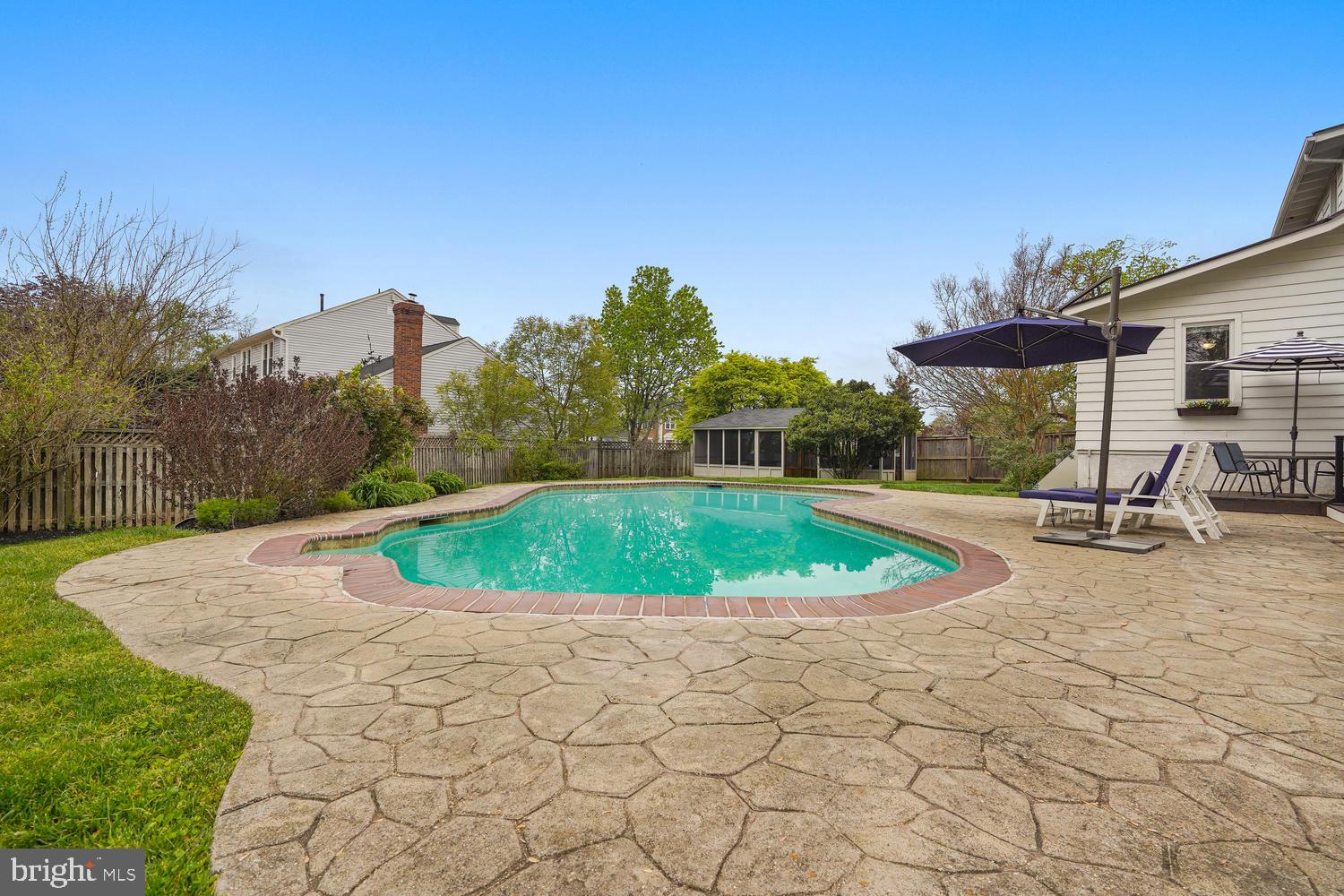 OLNEY SQUARE - Residential