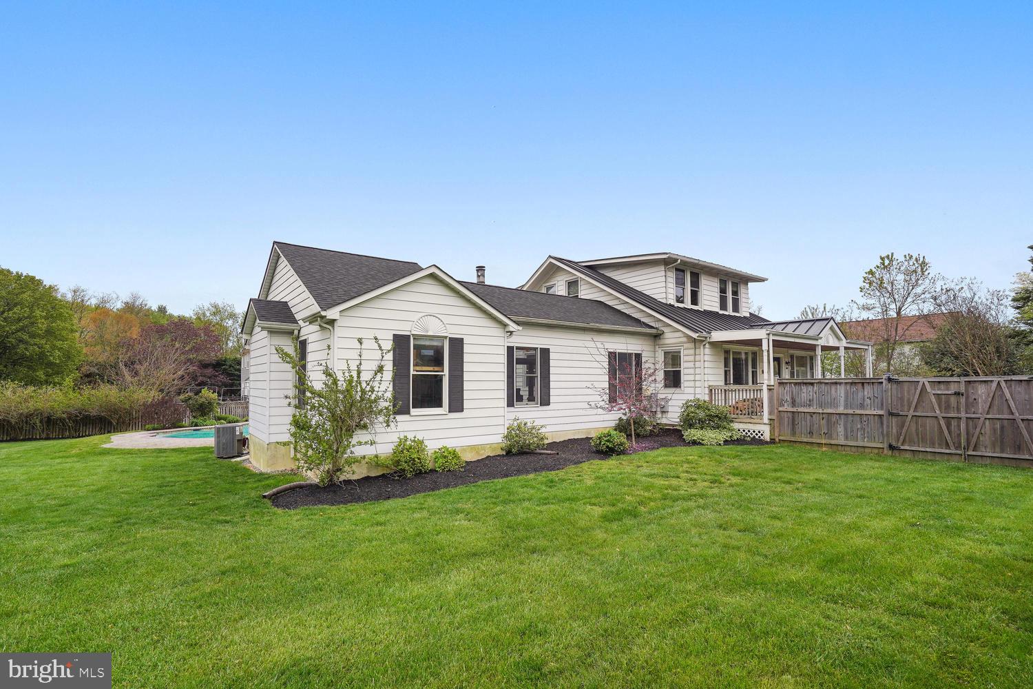 OLNEY SQUARE - Residential