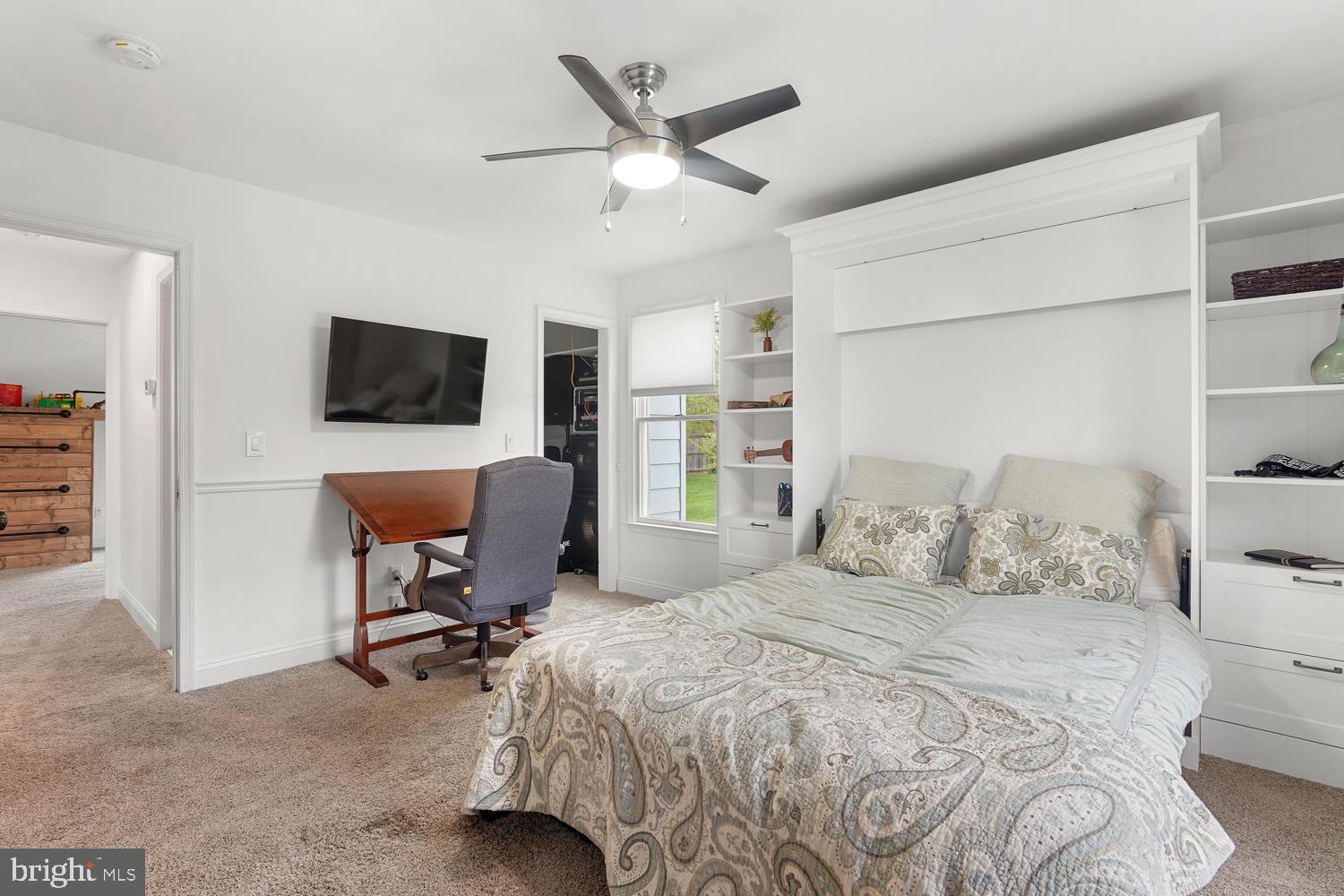 OLNEY SQUARE - Residential