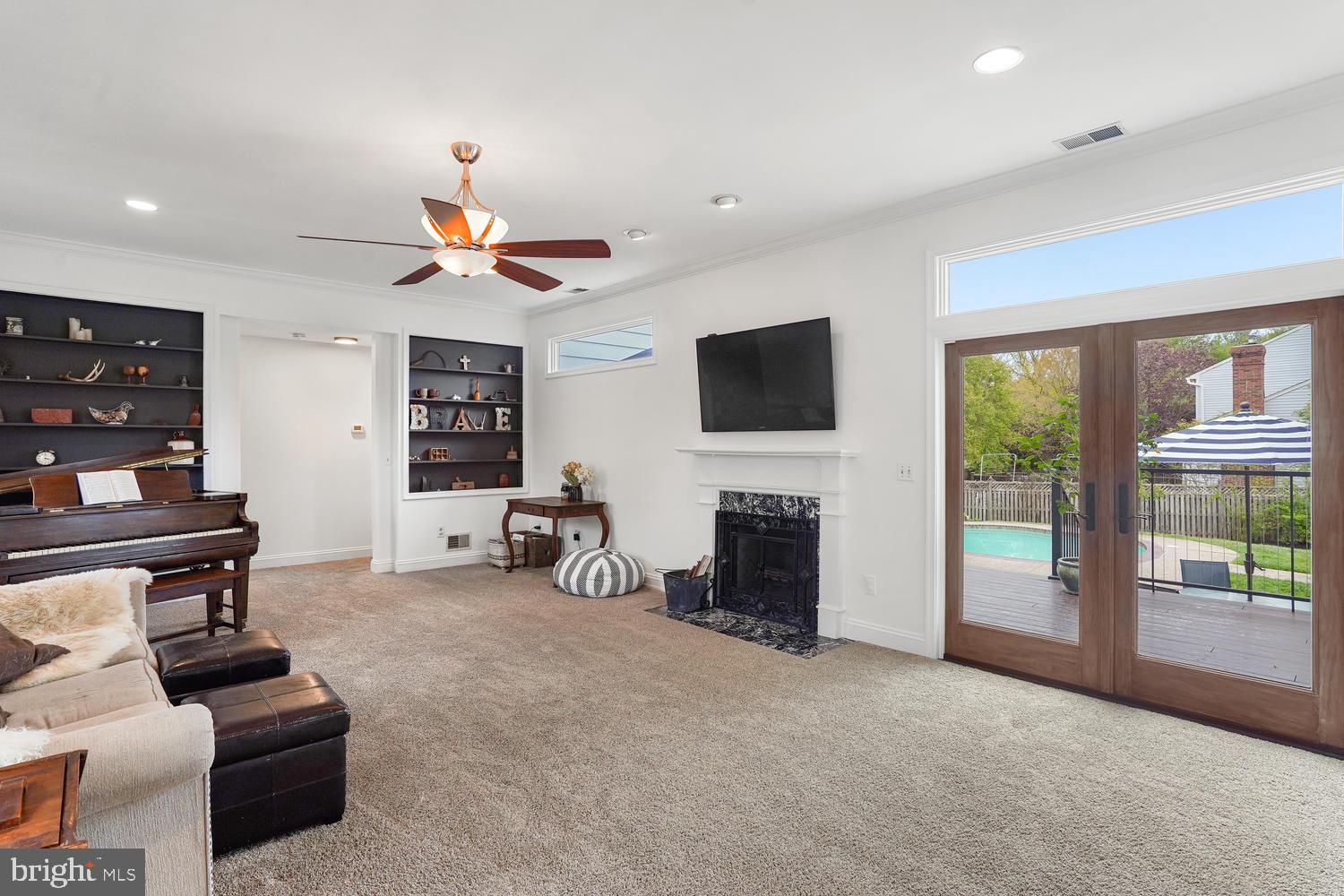 OLNEY SQUARE - Residential