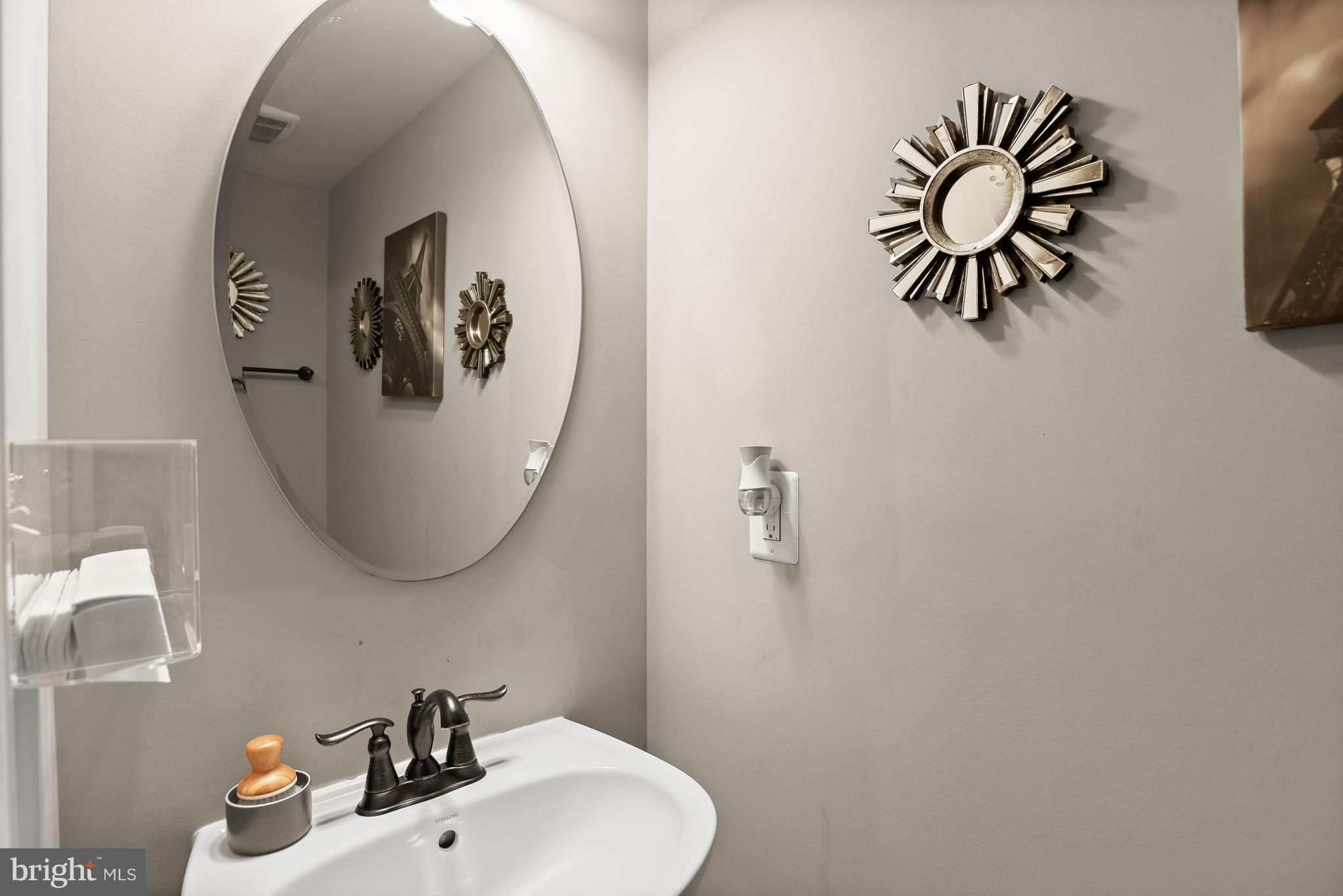 BALLARD GREEN - Residential Lease