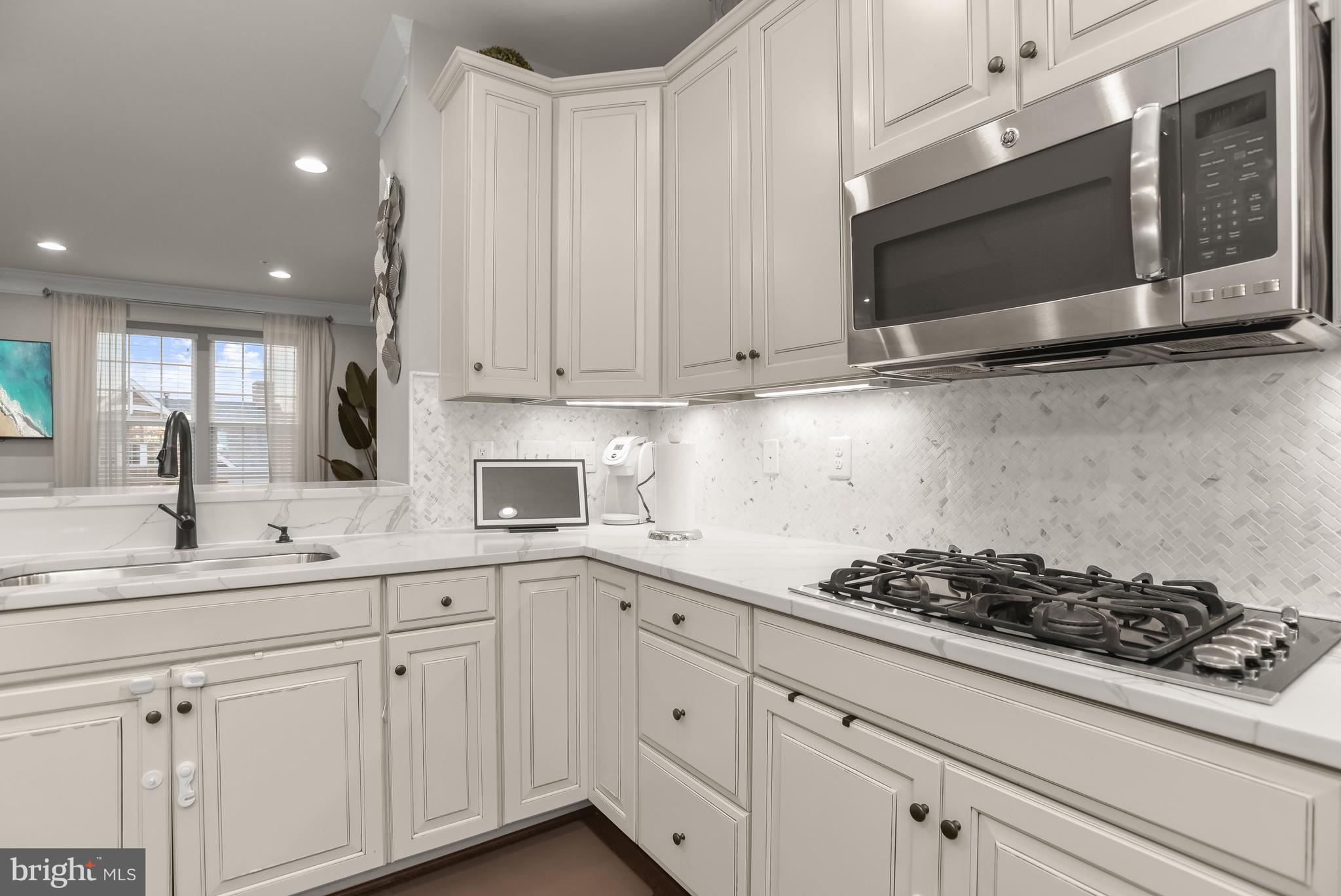 BALLARD GREEN - Residential Lease