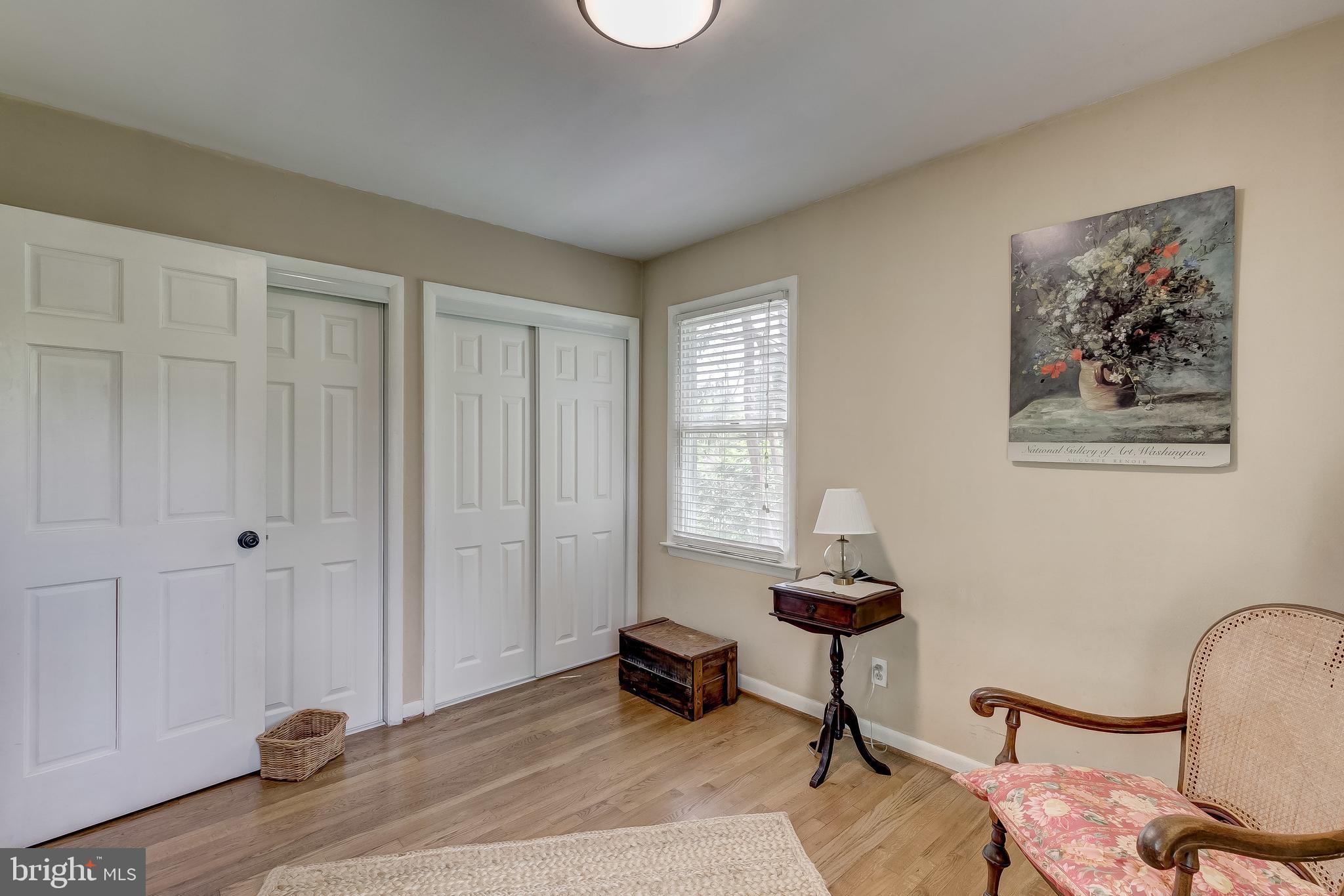 PADONIA CROSSING - Residential