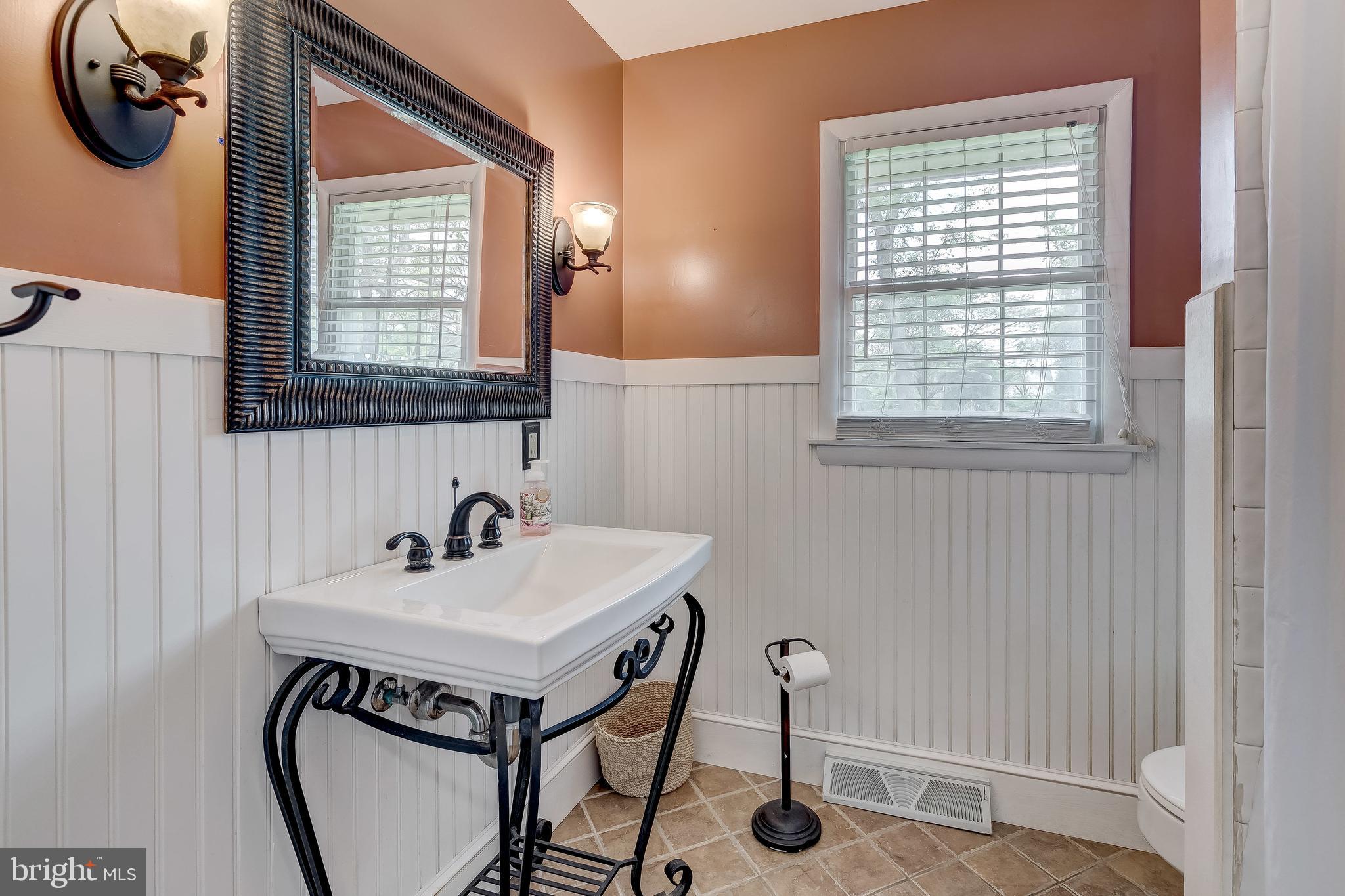 PADONIA CROSSING - Residential