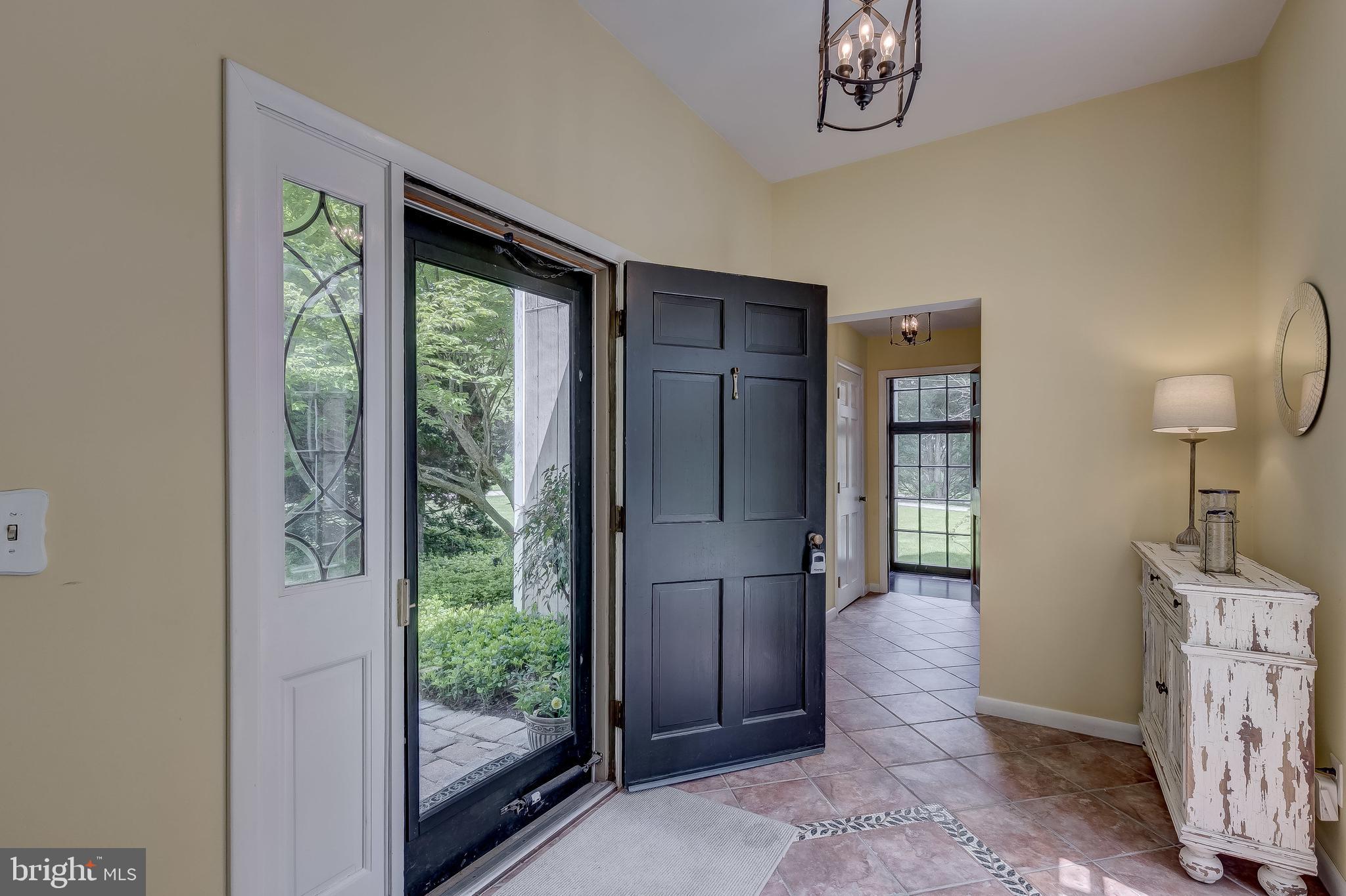 PADONIA CROSSING - Residential