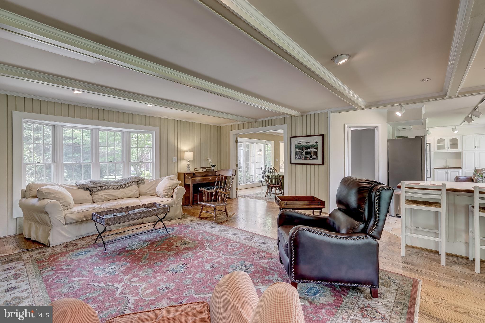 PADONIA CROSSING - Residential