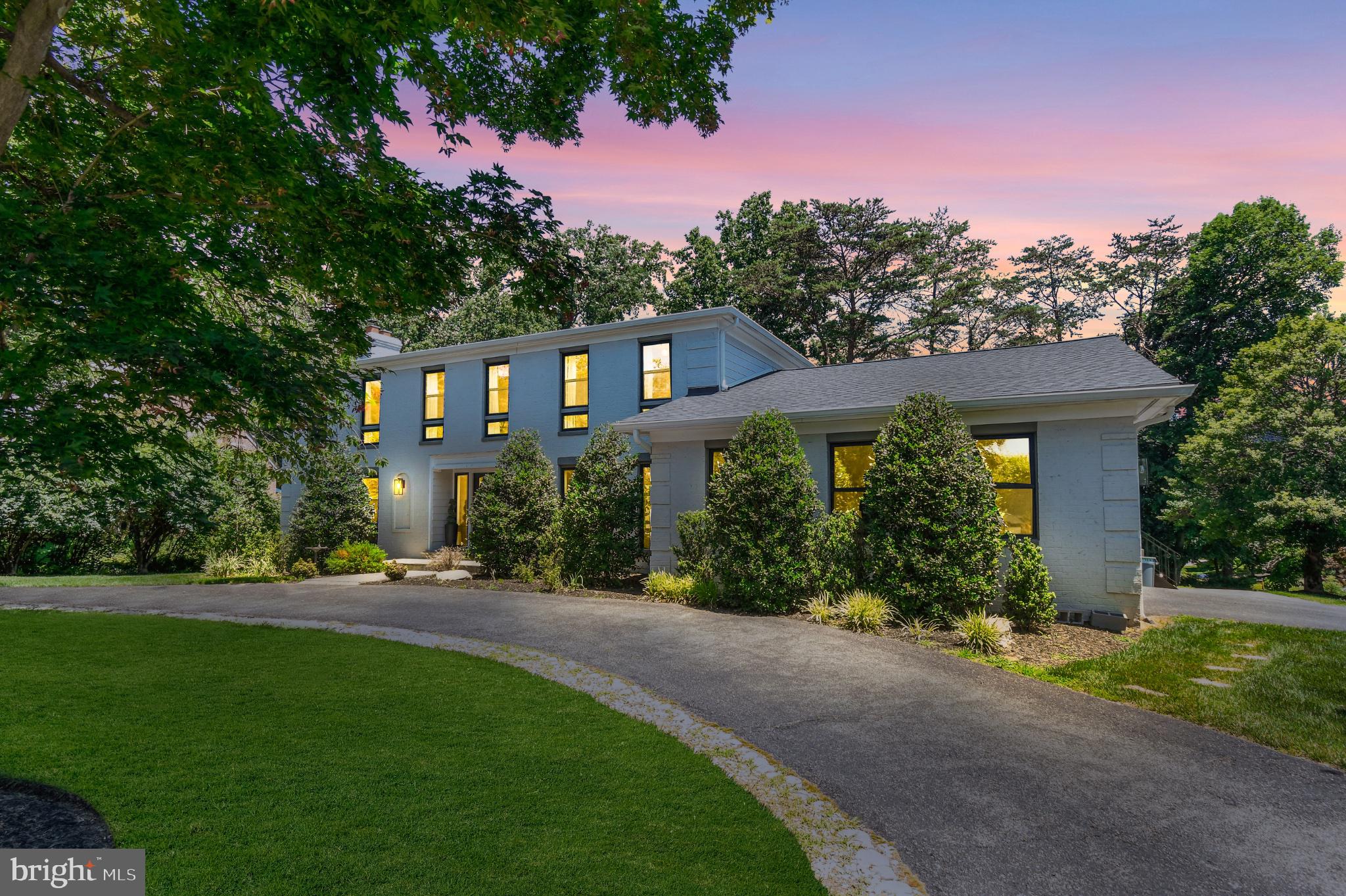 7601 PERSIMMON TREE LANE