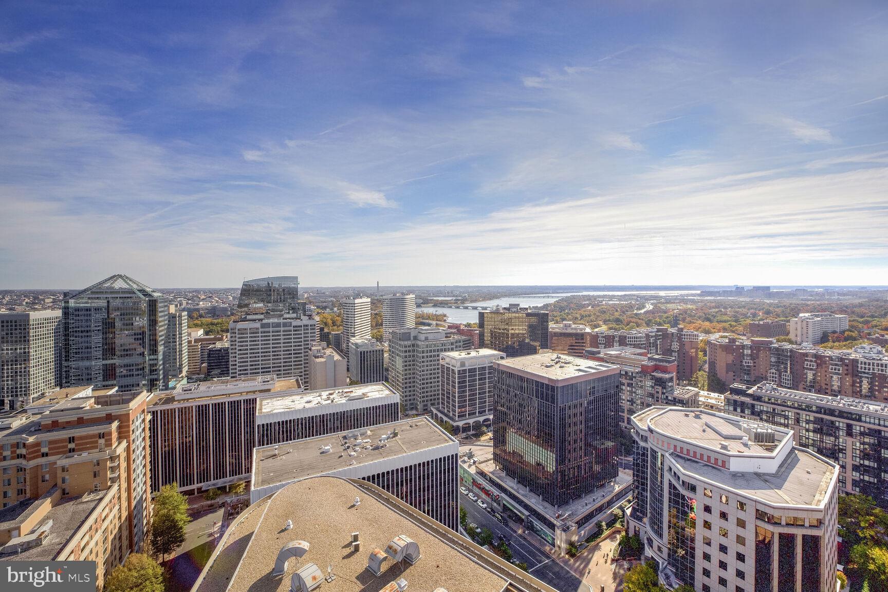 ROSSLYN - Residential