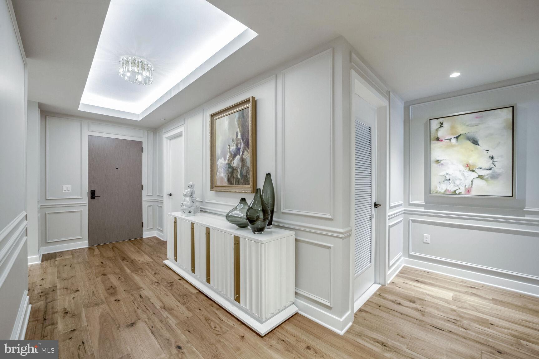 ROSSLYN - Residential