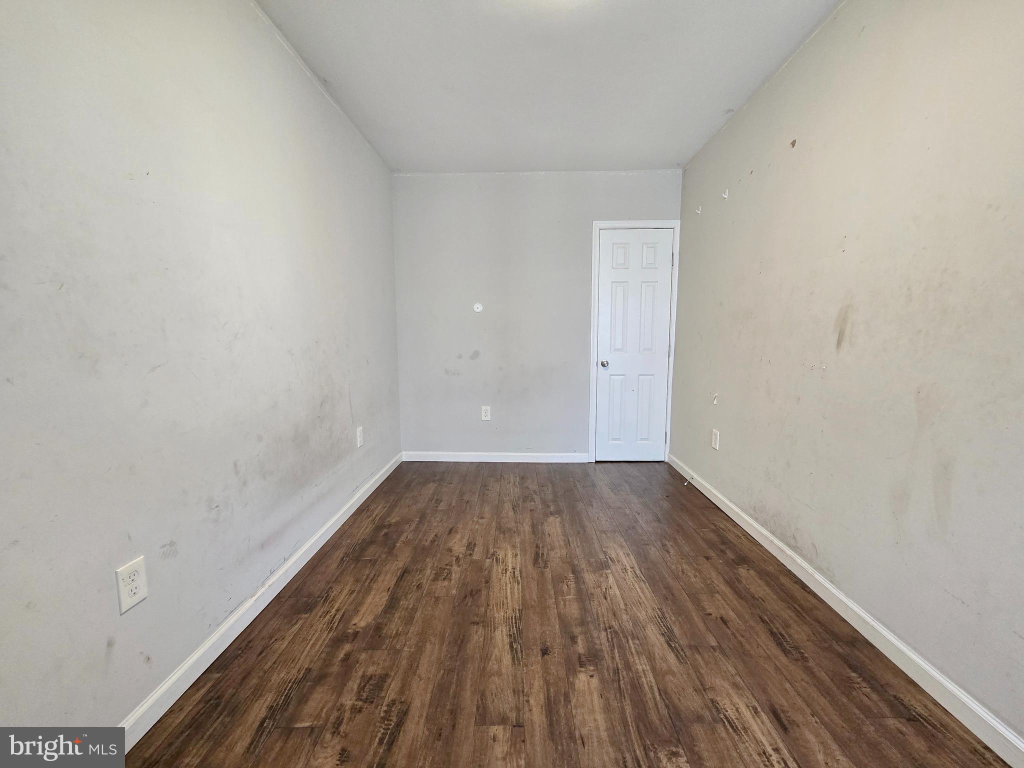 PORT RICHMOND - Residential