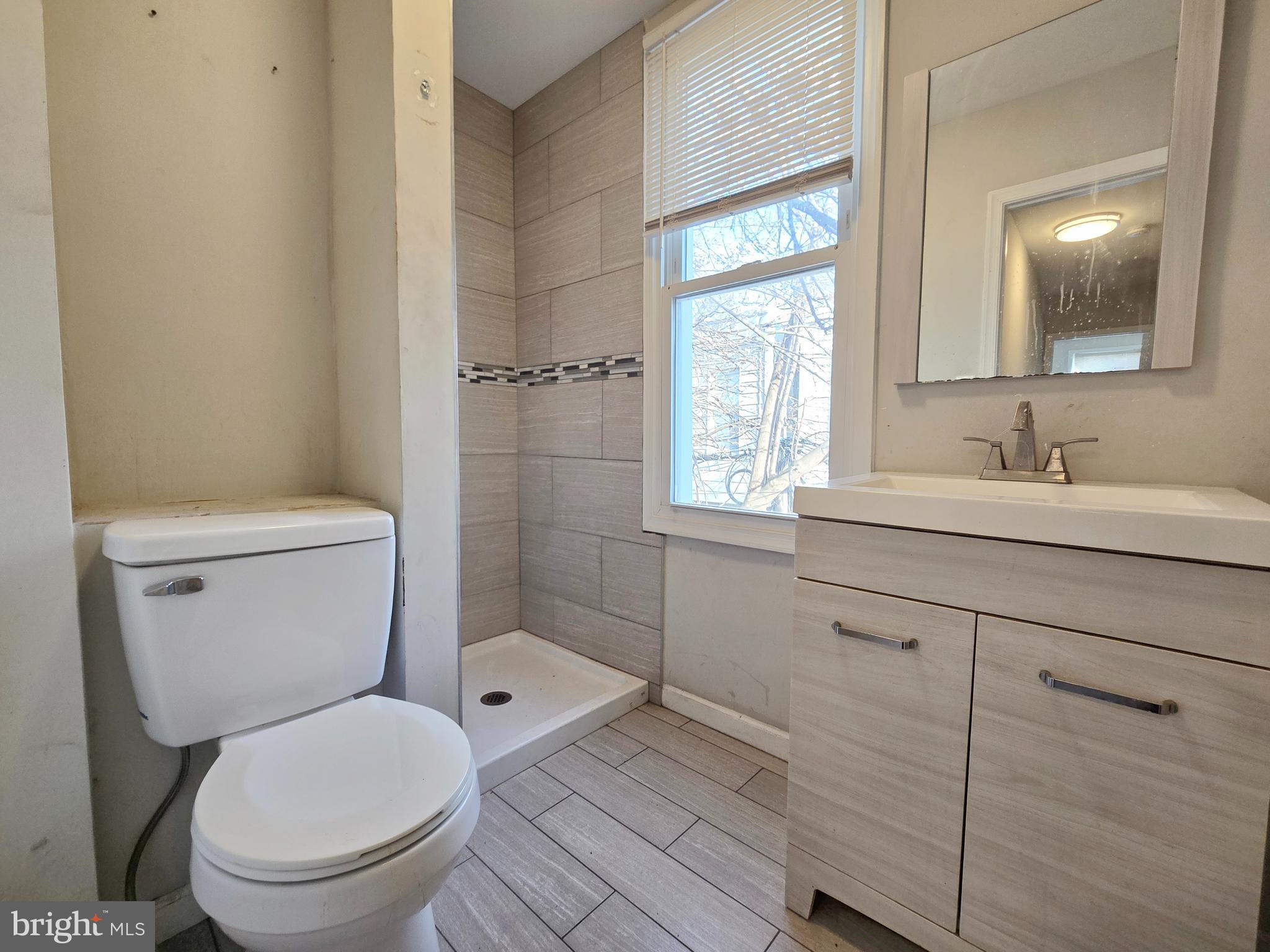 PORT RICHMOND - Residential