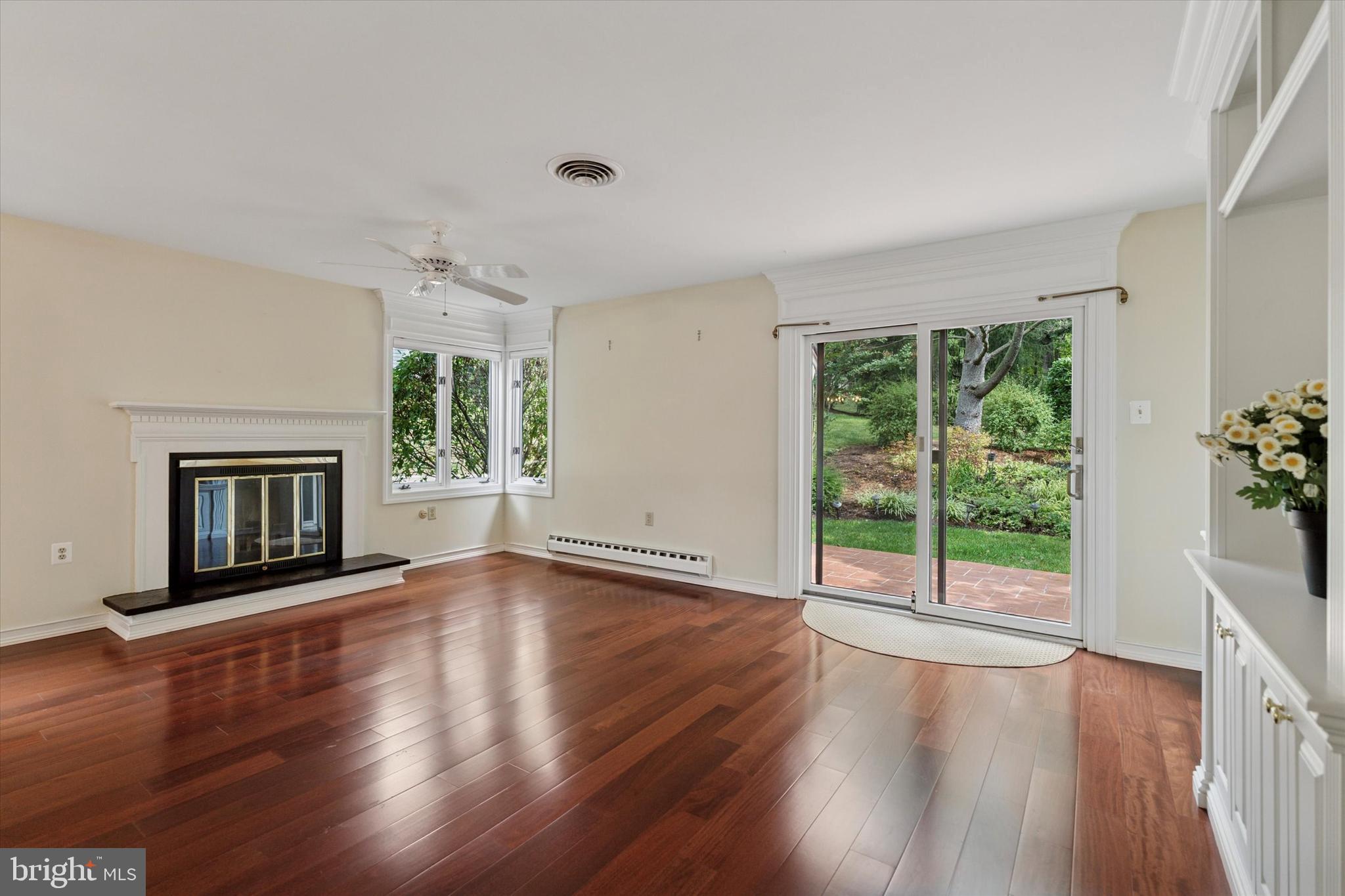 HERSHEYS MILL - Residential