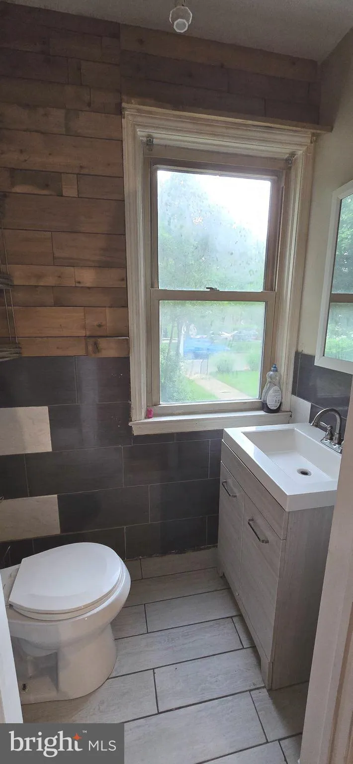 Baltimore, Maryland 21218, United States, 3 Bedrooms Bedrooms, ,2 BathroomsBathrooms,Residential,Active,134501