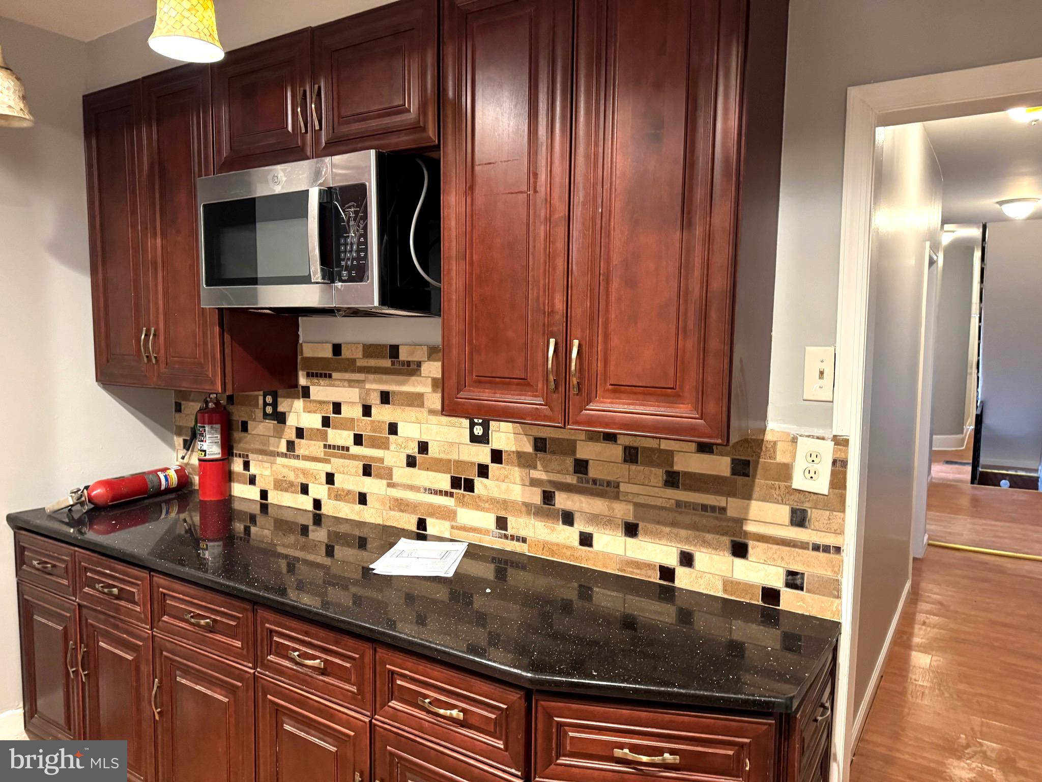 POWELTON VILLAGE - Residential Lease