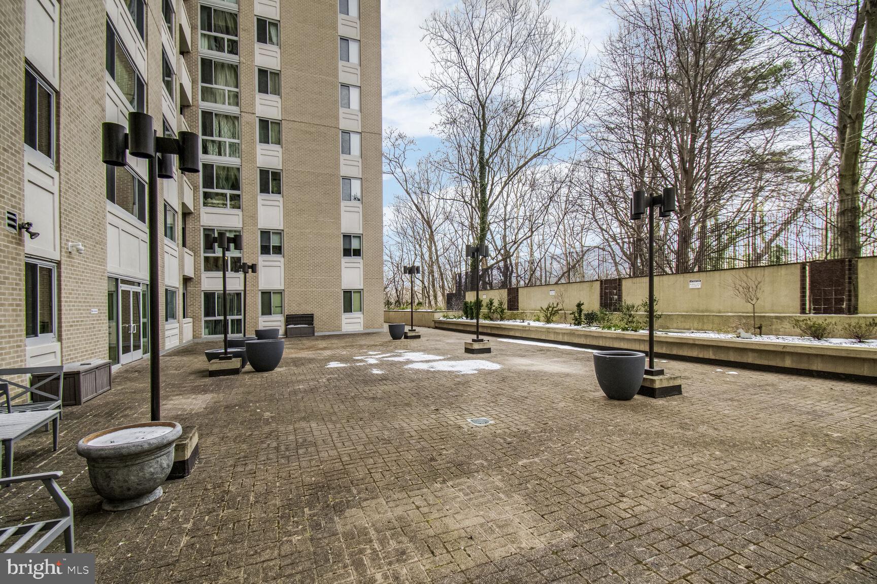 FRIENDSHIP HEIGHTS - Residential