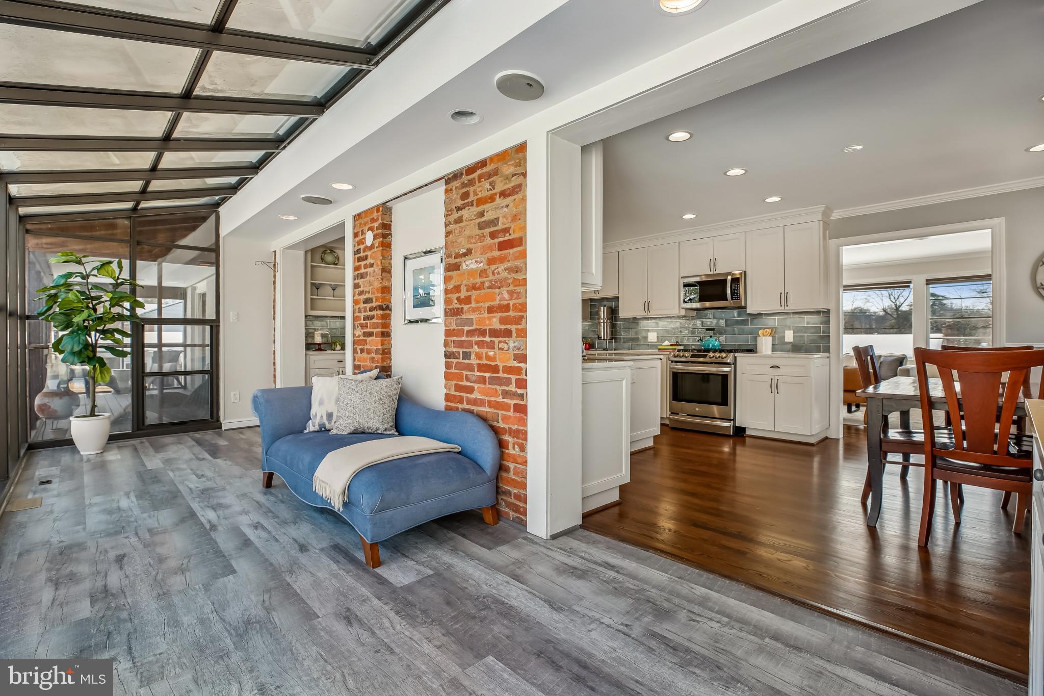 WOODBURN - Residential