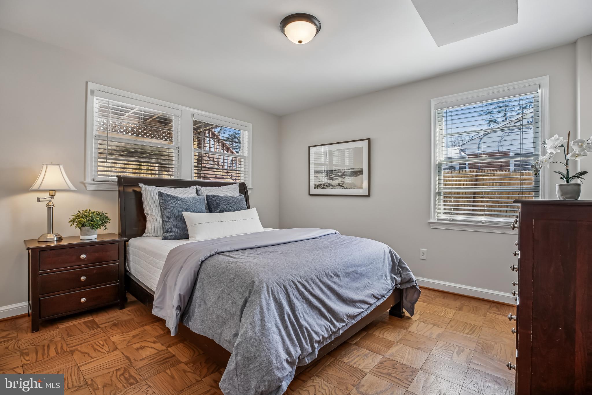 WOODBURN - Residential