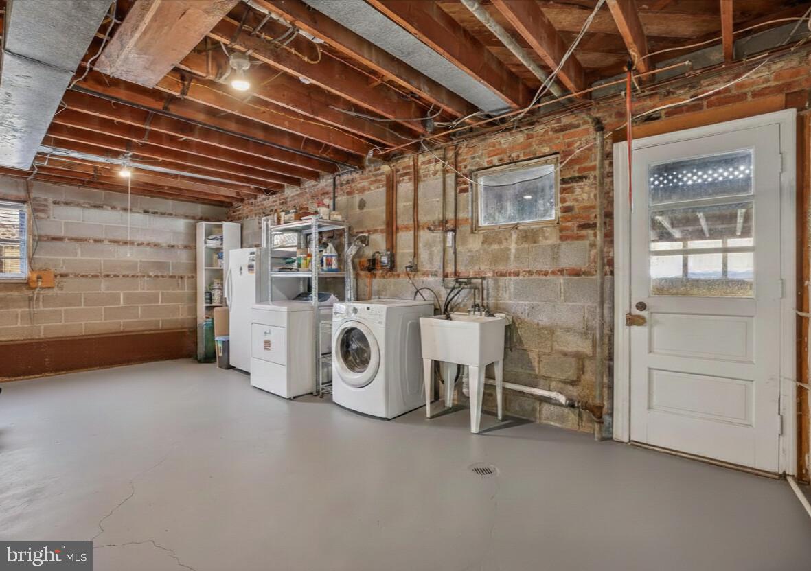 WOODBURN - Residential