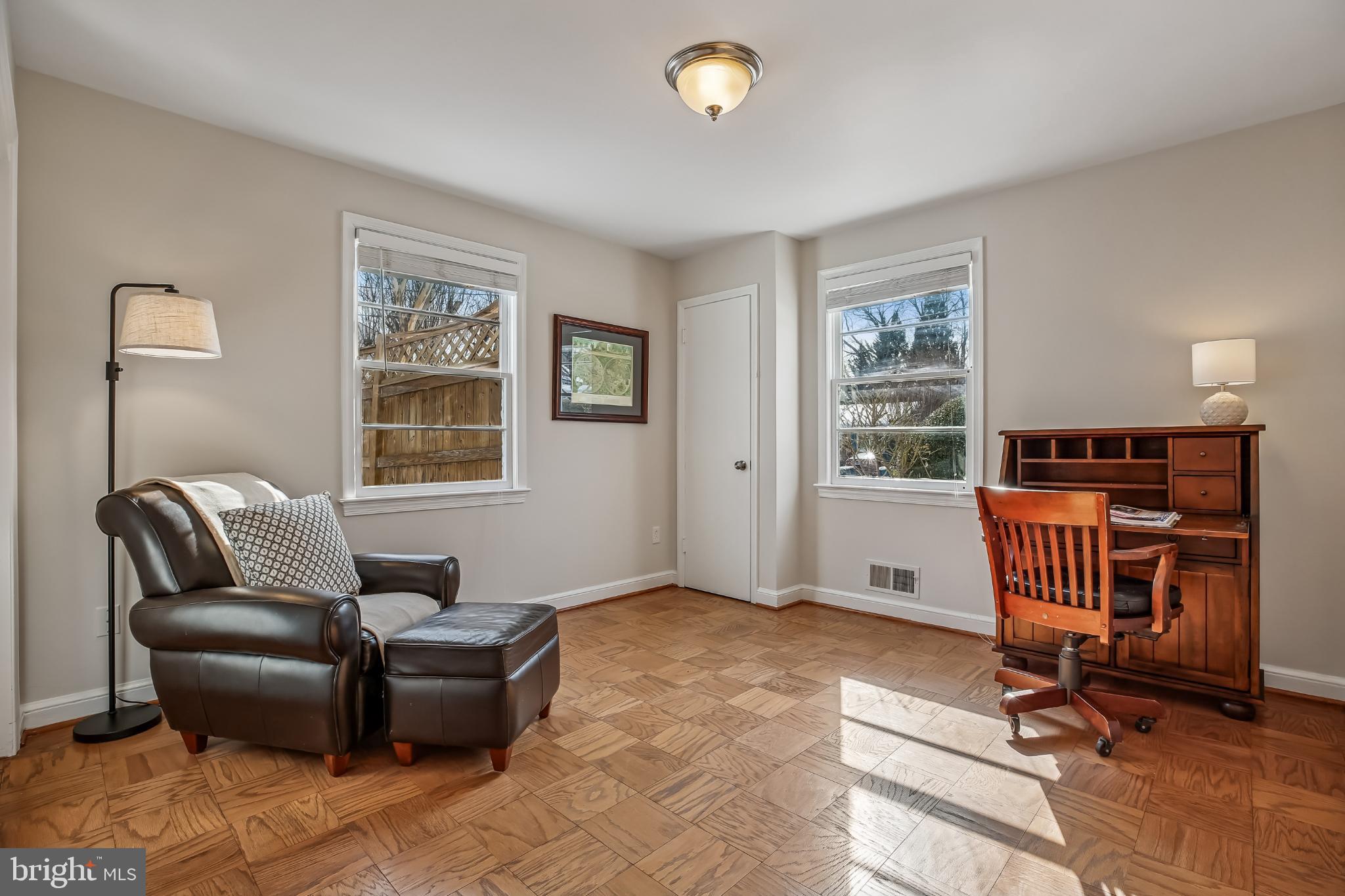 WOODBURN - Residential