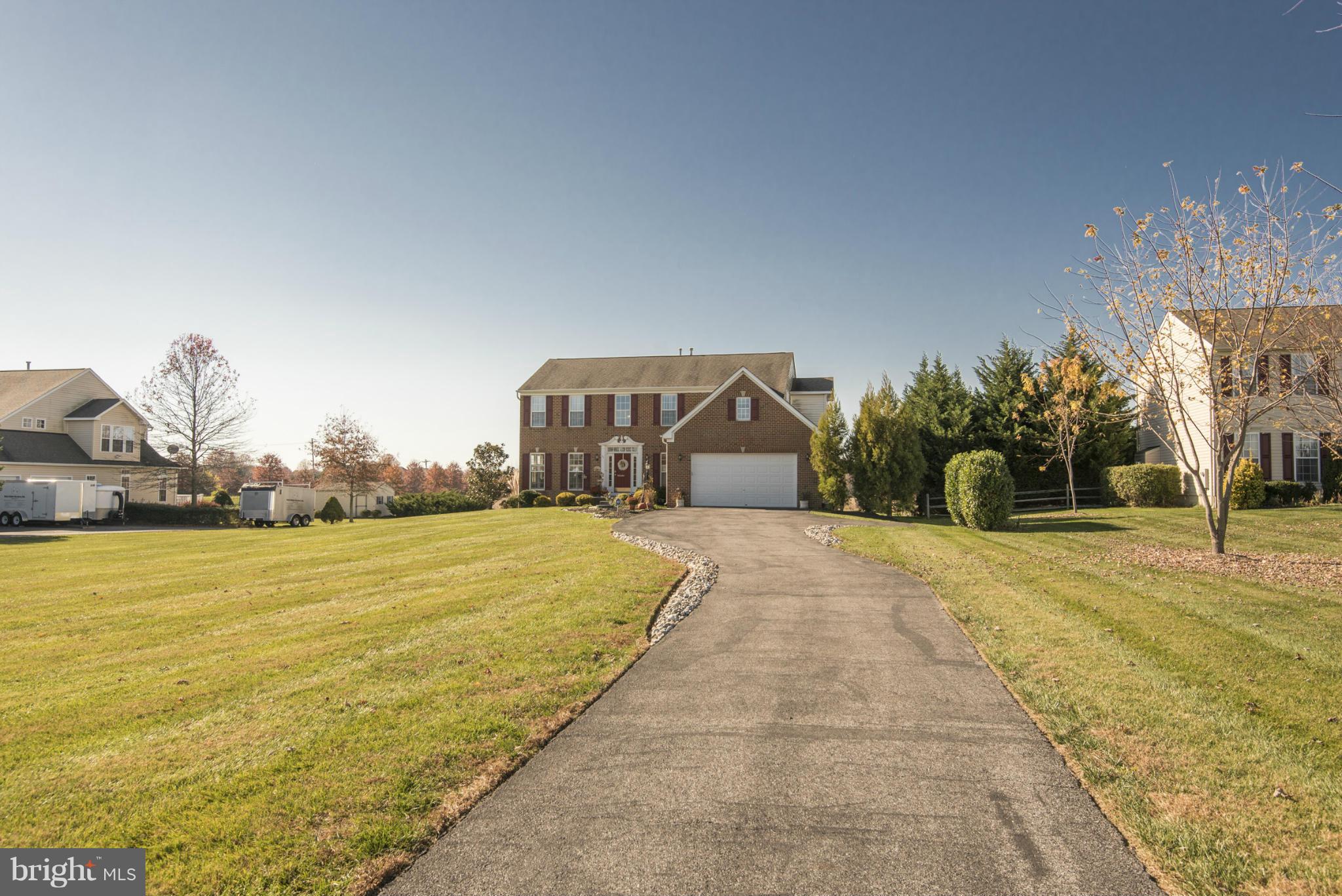 PELHAM MANOR - Residential