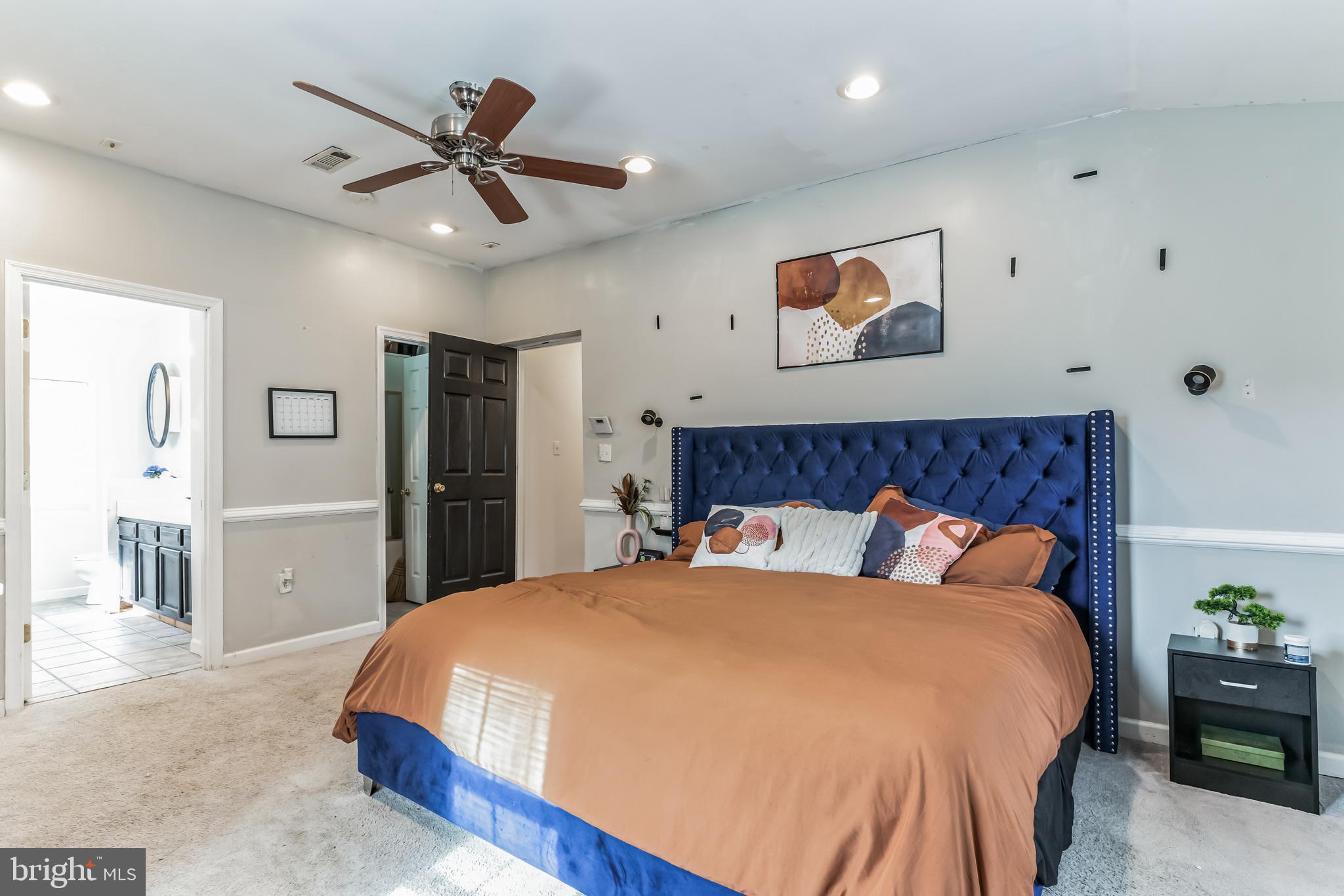 WOODLAND VILLAGE IND HEA - Residential