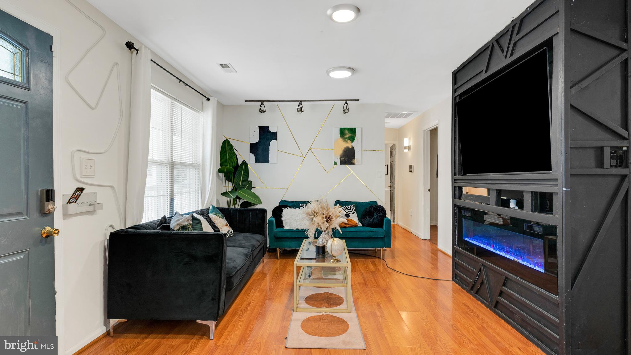 WOODLAND VILLAGE IND HEA - Residential