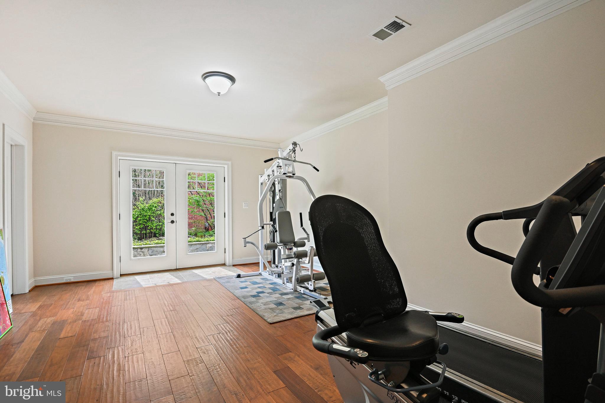 KENT GARDENS - Residential