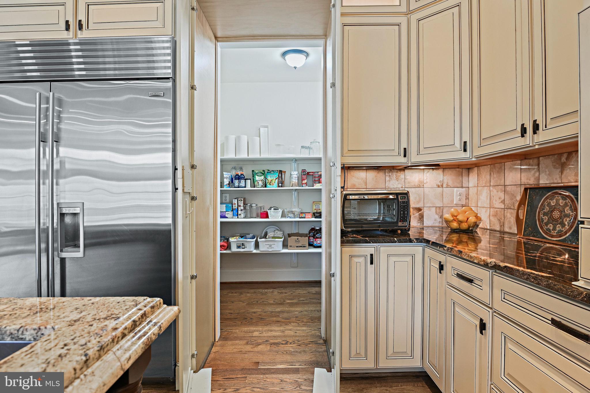 KENT GARDENS - Residential