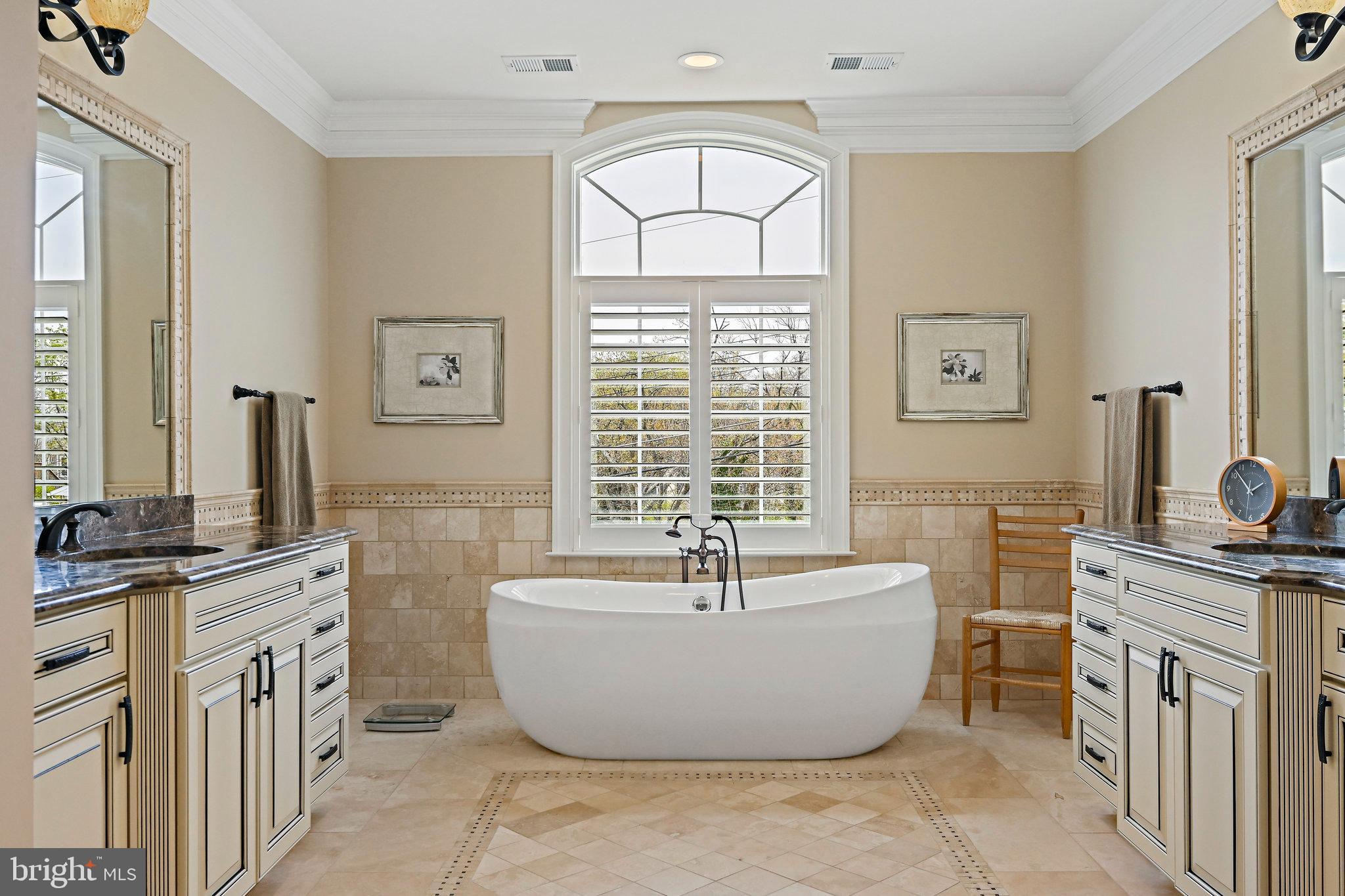 KENT GARDENS - Residential