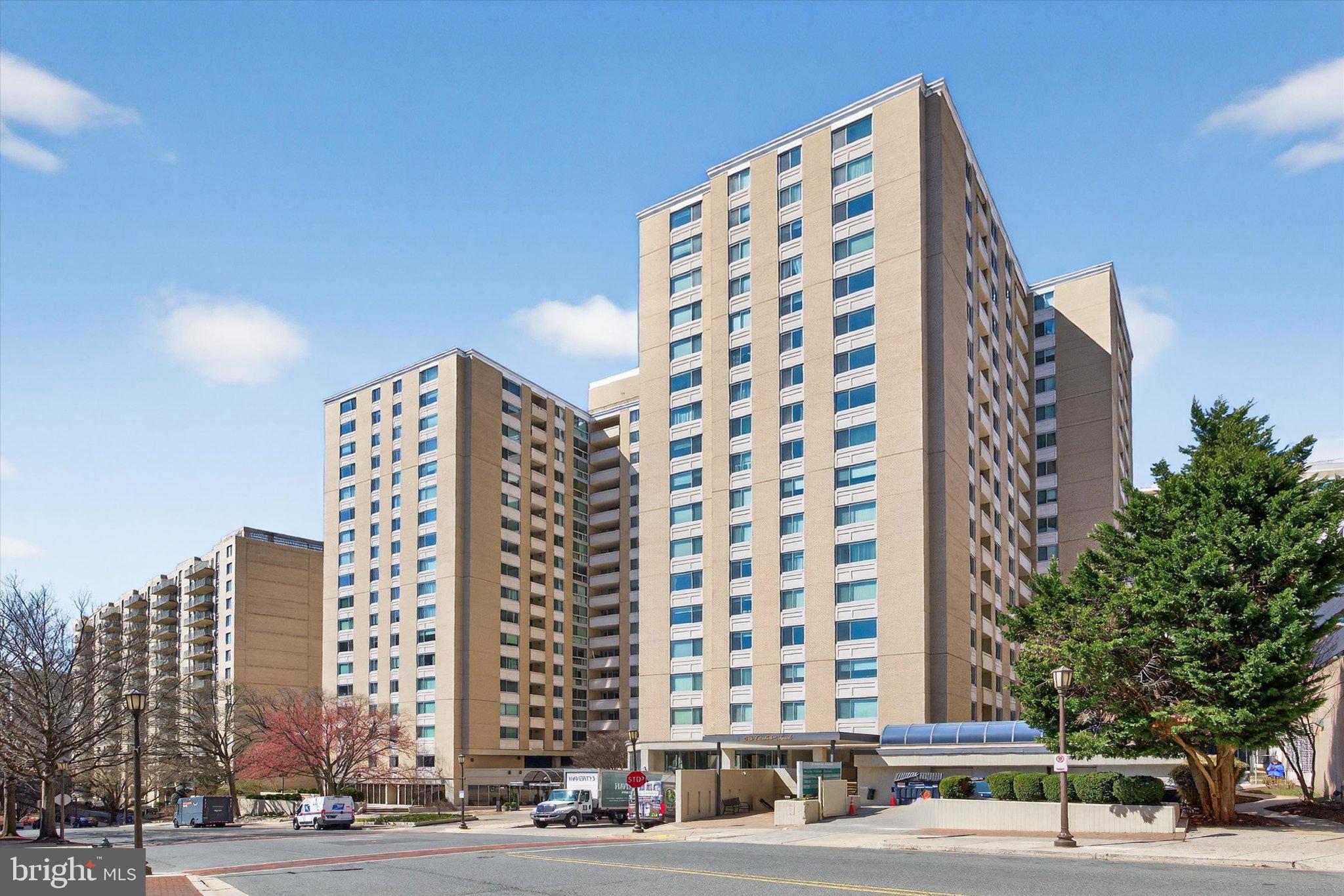 ELIZABETH - Residential