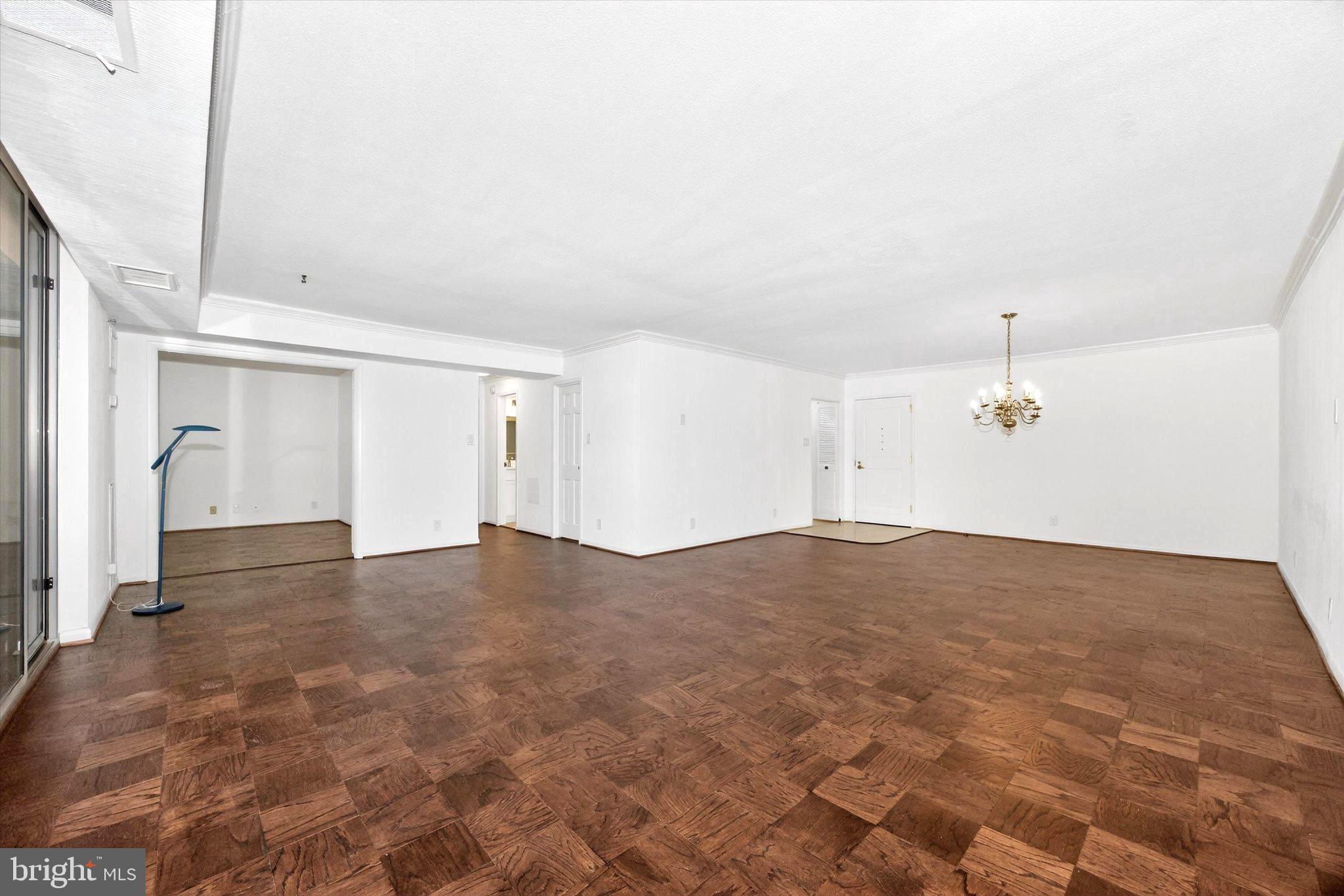 ELIZABETH - Residential