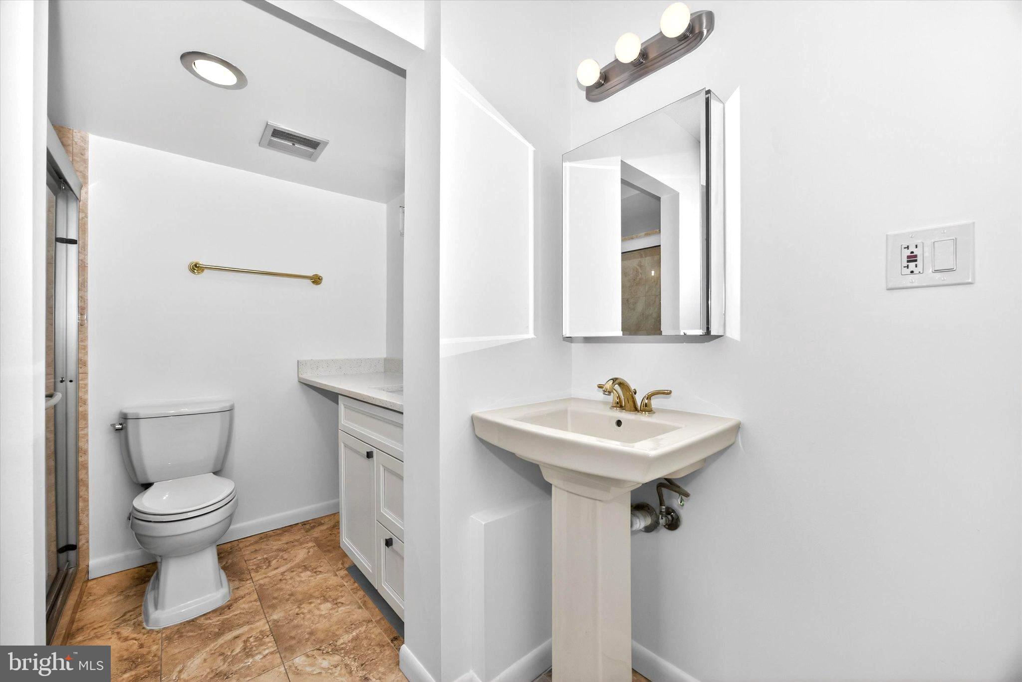 ELIZABETH - Residential