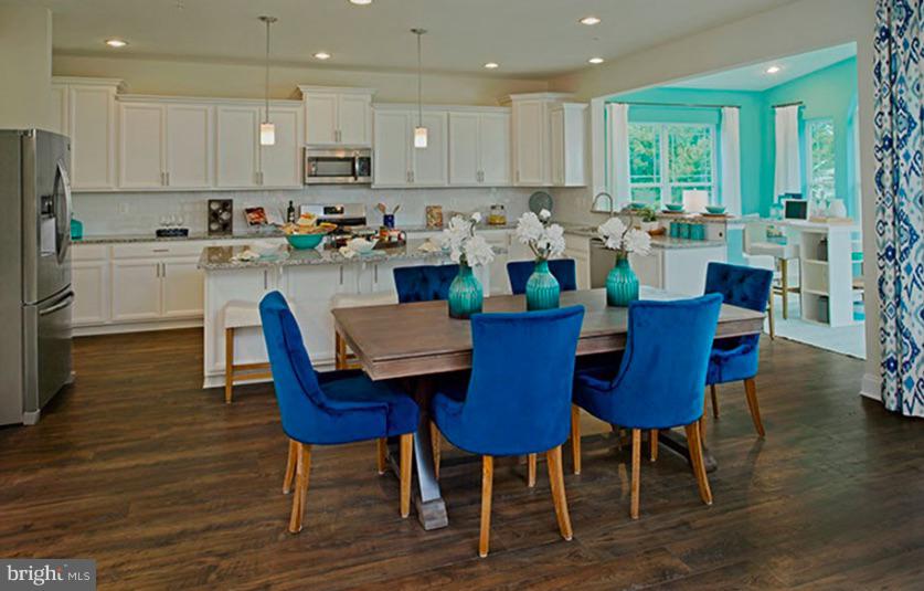 TANYARD COVE - Residential