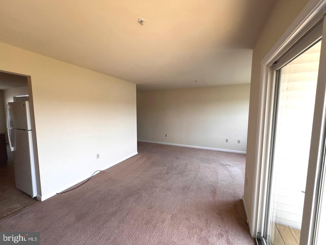 CAPTAINS QUARTER CONDOMINIUM - Residential Lease