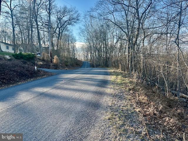 LAKE HOLIDAY ESTATES - Land