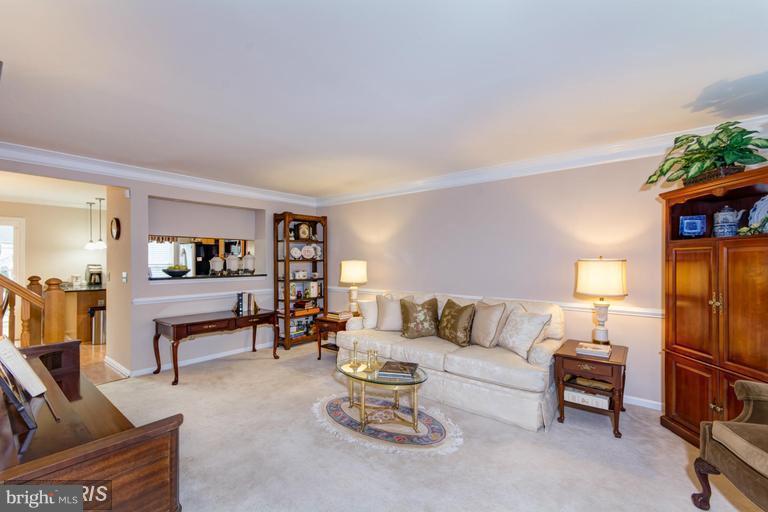 ASHBURN VILLAGE - Residential Lease