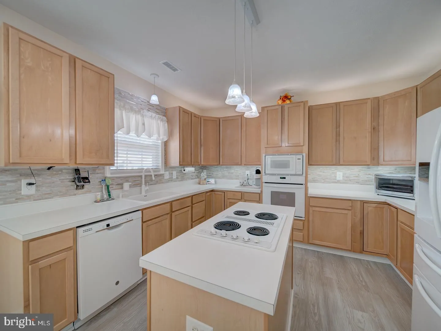 Waldorf, Maryland 20602, United States, 4 Bedrooms Bedrooms, ,3 BathroomsBathrooms,Residential,Active,211428