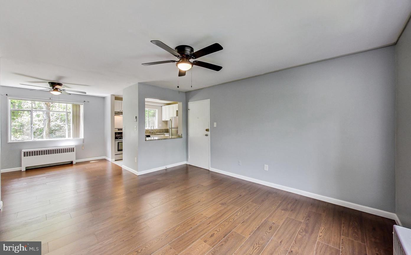 PARKSIDE CONDOMINIUMS - Residential Lease