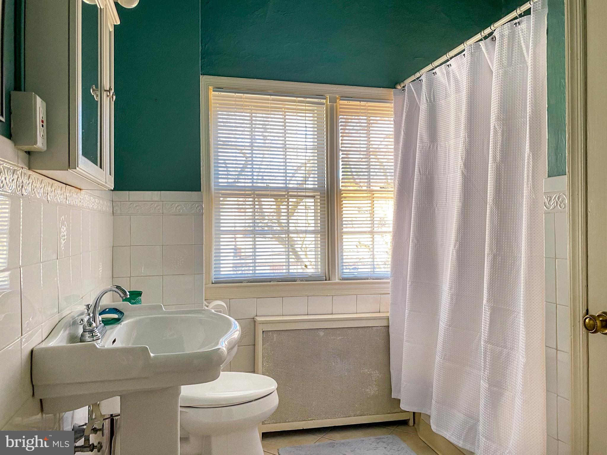 WASHINGTON SQ WEST - Residential