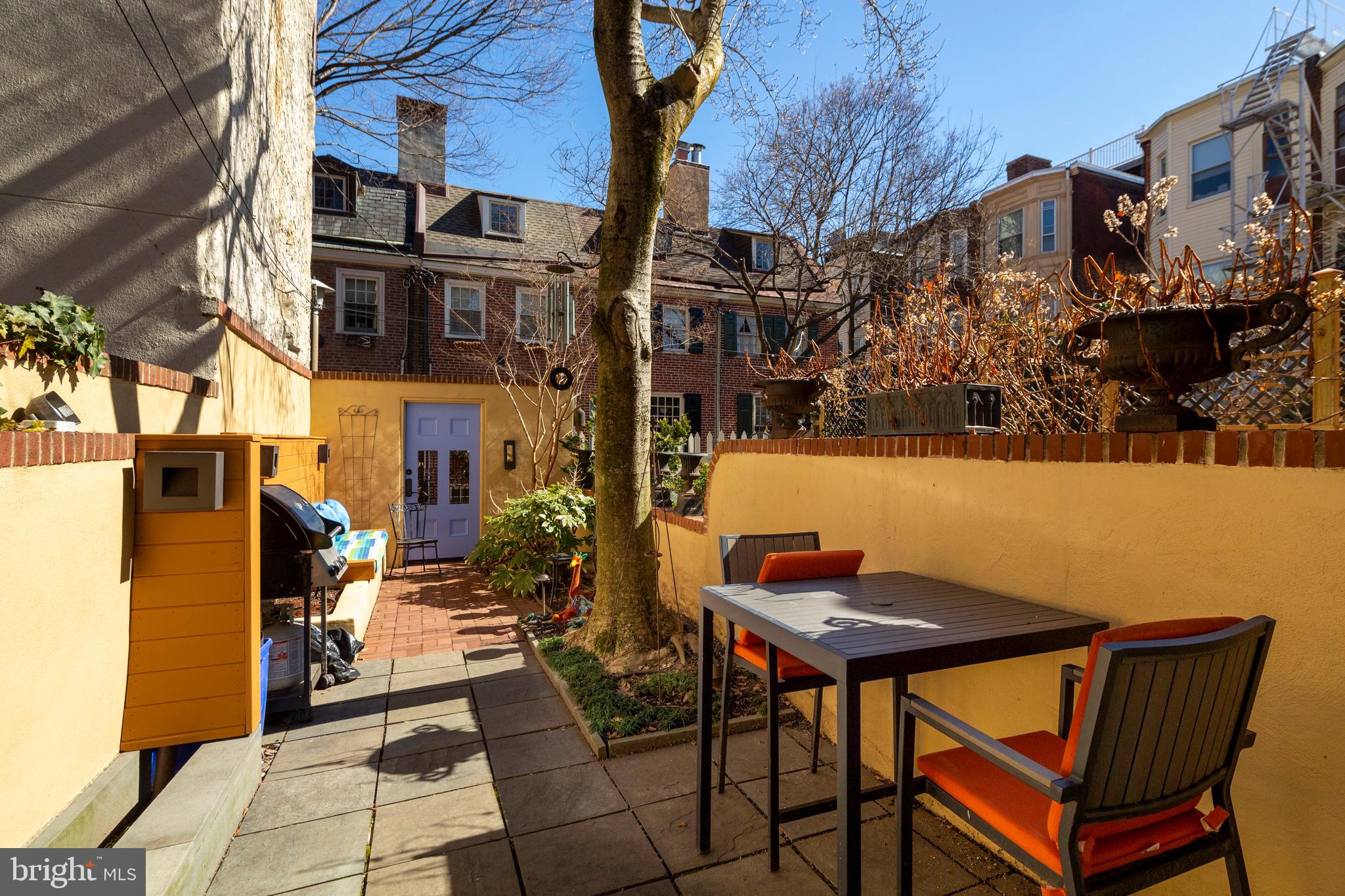 WASHINGTON SQ WEST - Residential