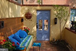 WASHINGTON SQ WEST - Residential