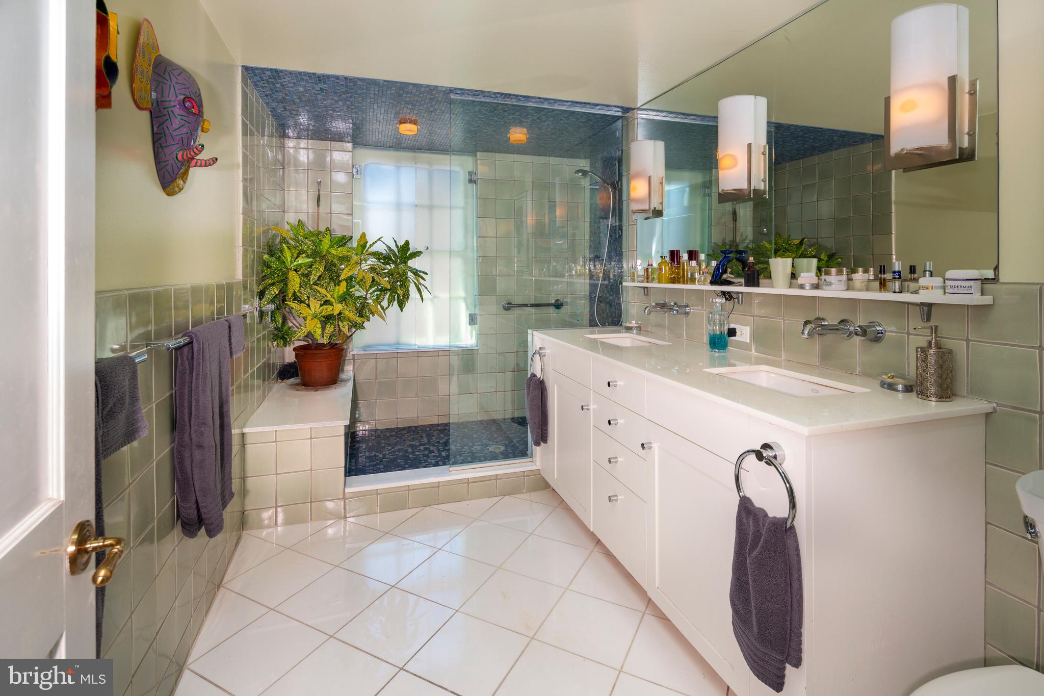 WASHINGTON SQ WEST - Residential