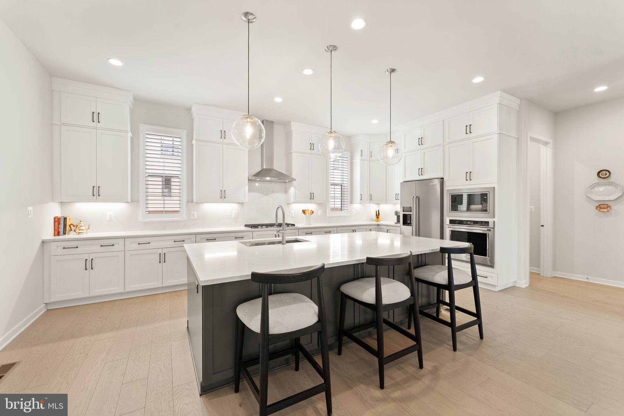 REGENCY AT BELMONT - Residential